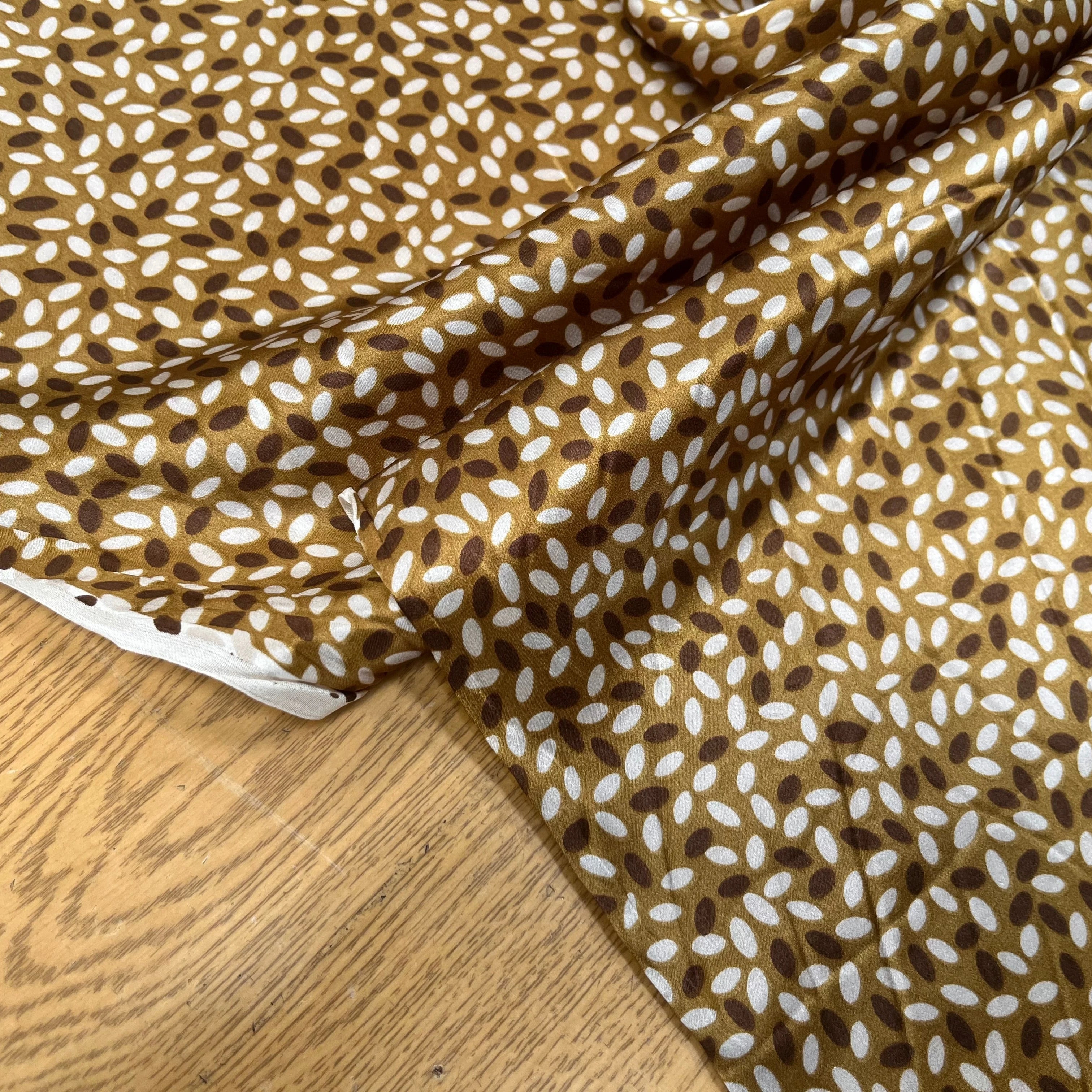 SATIN DE SOIE COTON FOND MARON 70% SOIE - My Little Coupon