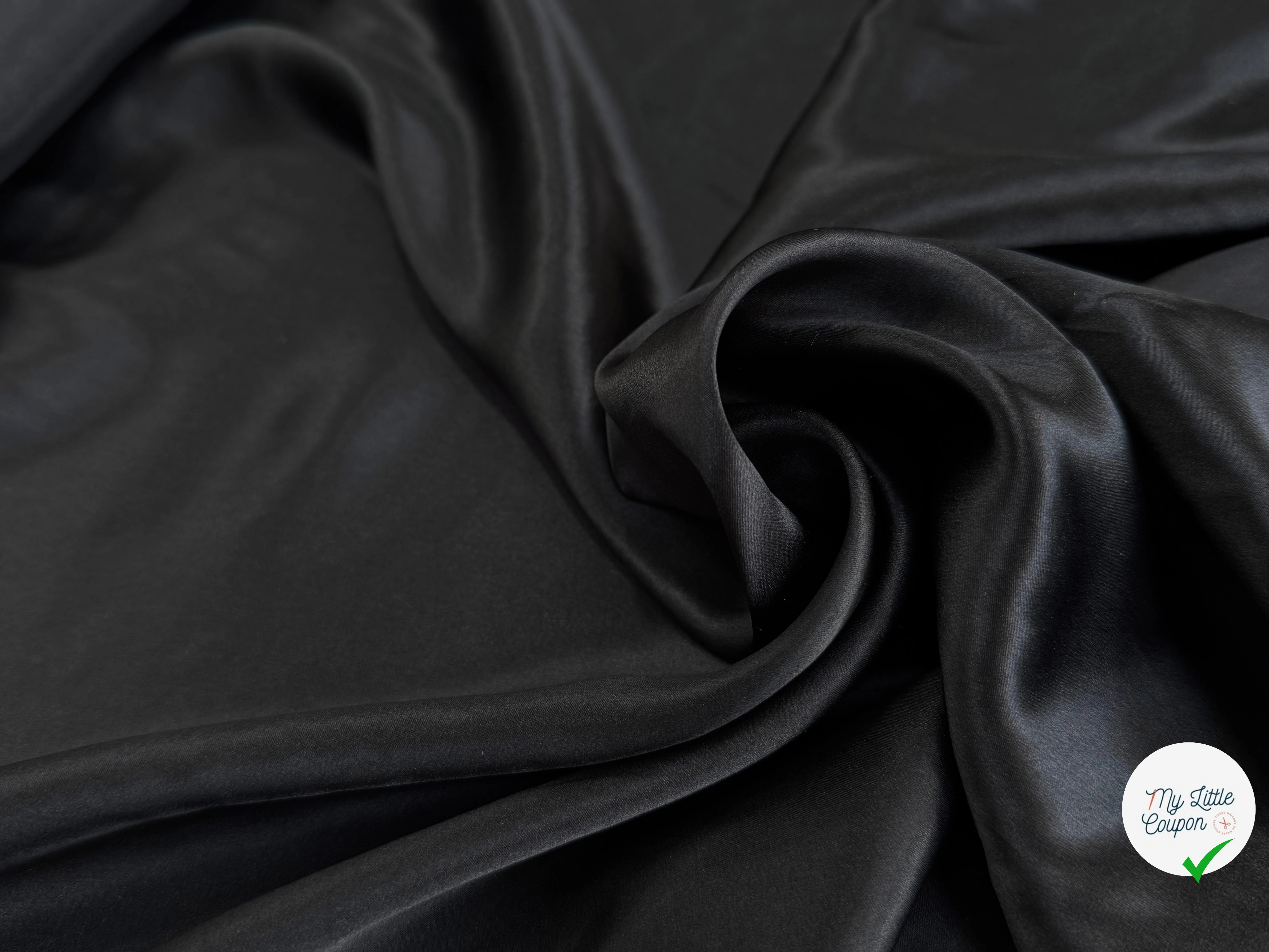 SATIN DE SOIE FLUIDE 110 DE LAIZE NOIR - My Little Coupon