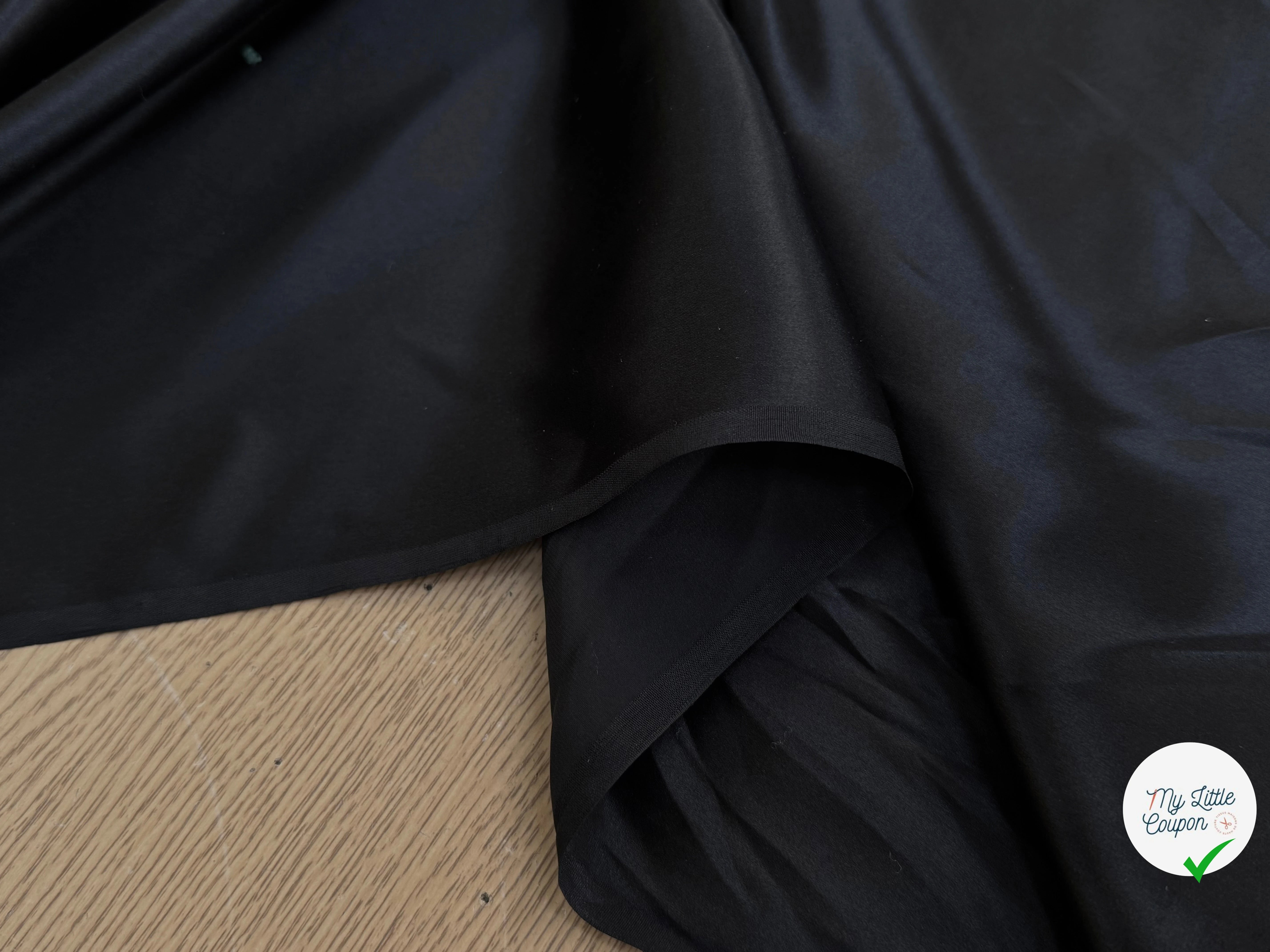 SATIN DE SOIE FLUIDE NOIR 110CM - My Little Coupon