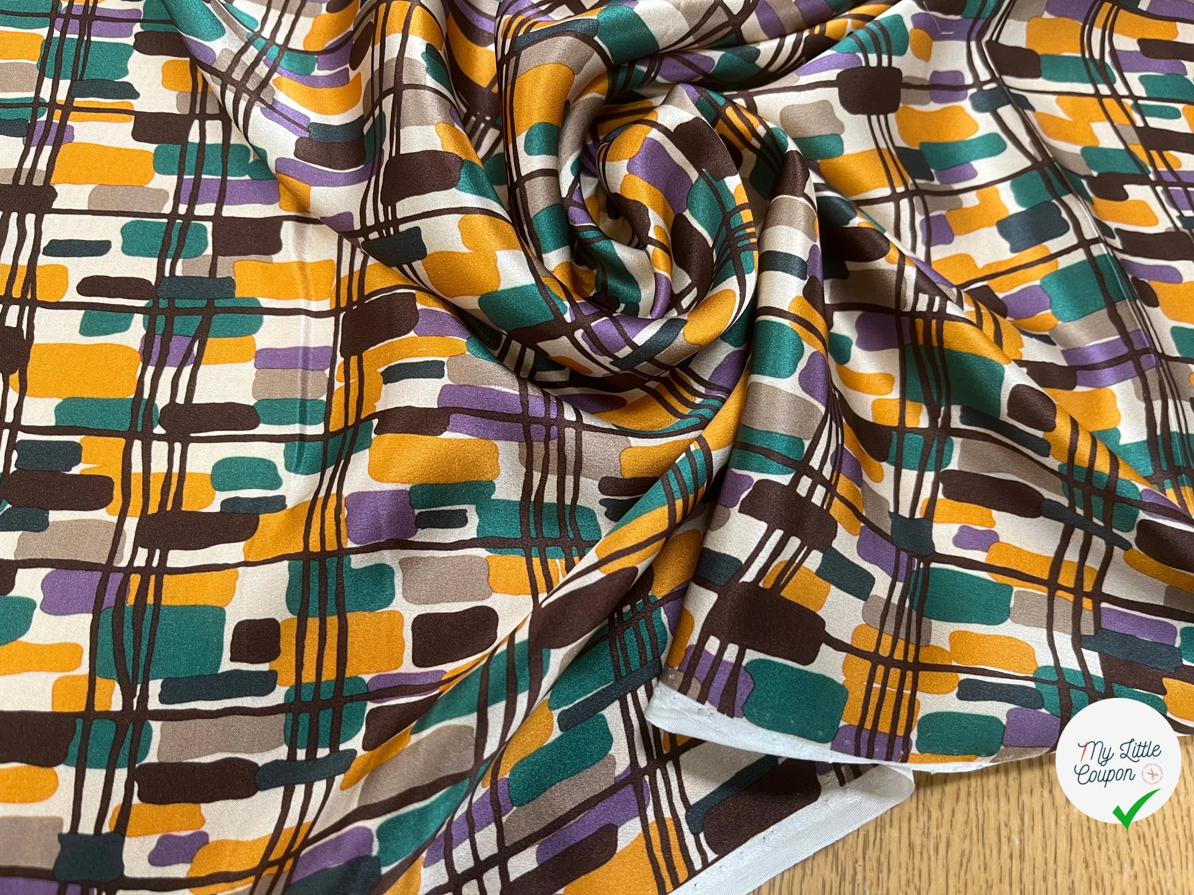 SATIN DE SOIE MOTIF RECTANGLE ABSTRAIT VERT JAUNE MARON ET VIOLET - My Little Coupon
