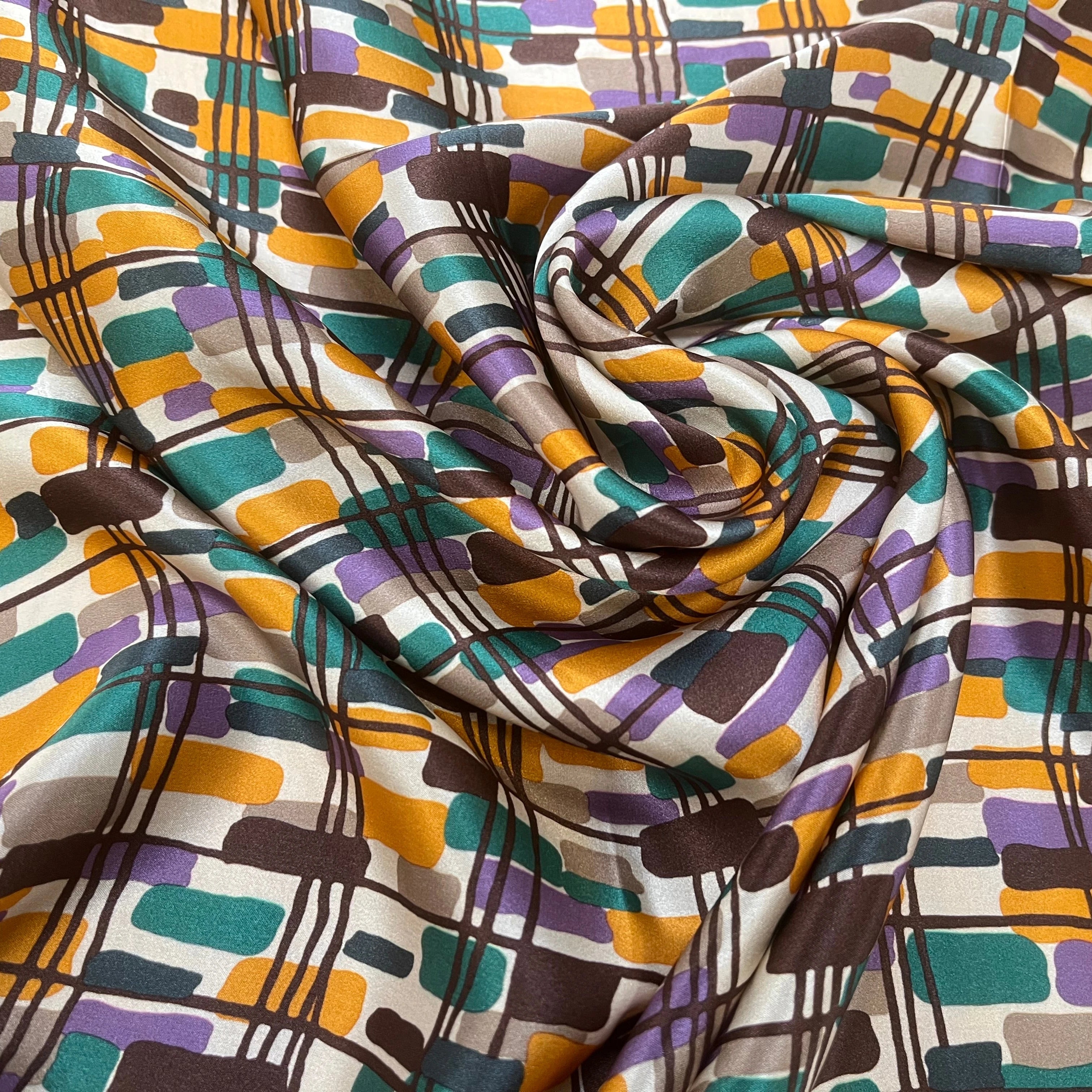 SATIN DE SOIE MOTIF RECTANGLE ABSTRAIT VERT JAUNE MARON ET VIOLET - My Little Coupon