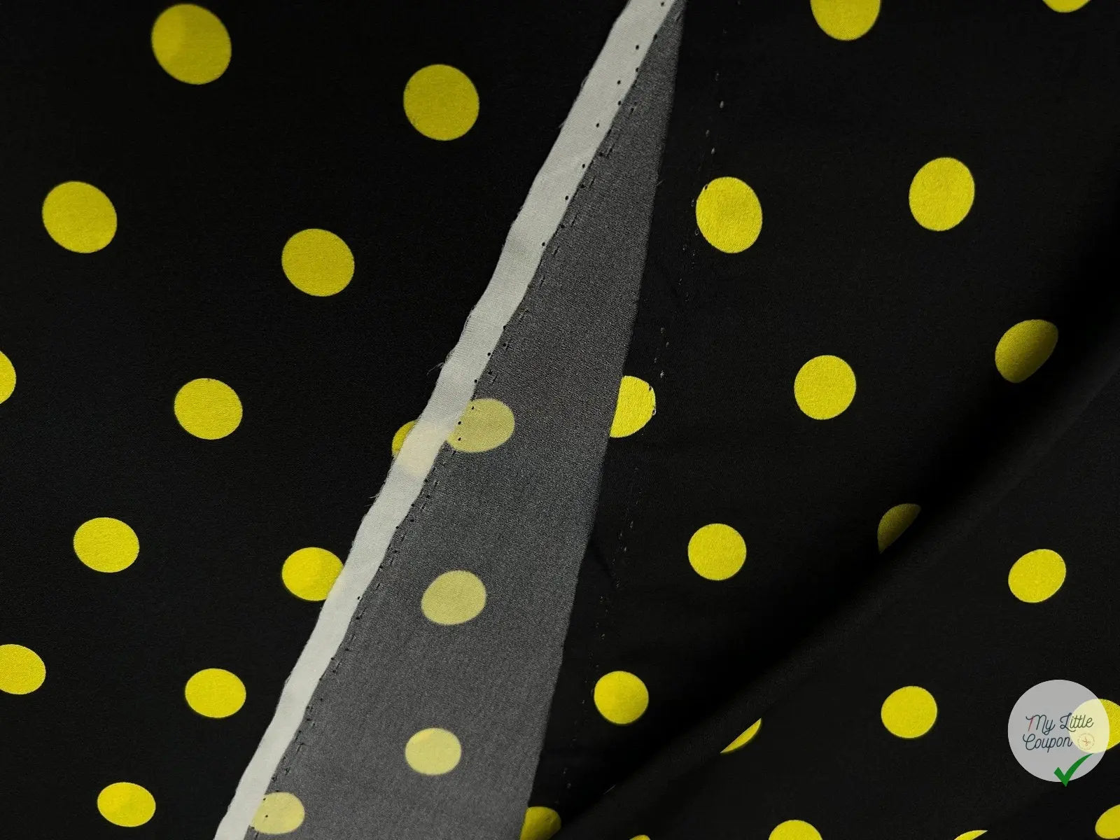 SATIN DE SOIE POIS JAUNES CITRON DE MENTON - coupon de tissu de 3 mètres - My Little Coupon - tissu - coudre