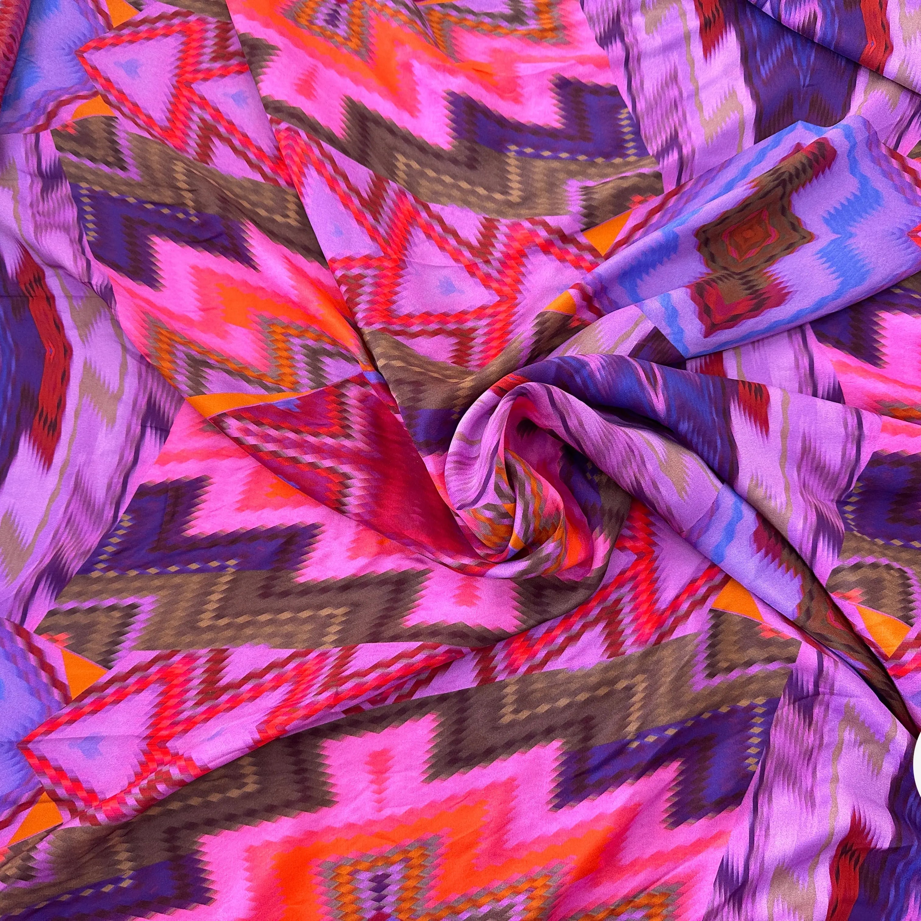 SATIN DE SOIE RÊVE EN COULEUR MLC INTERN