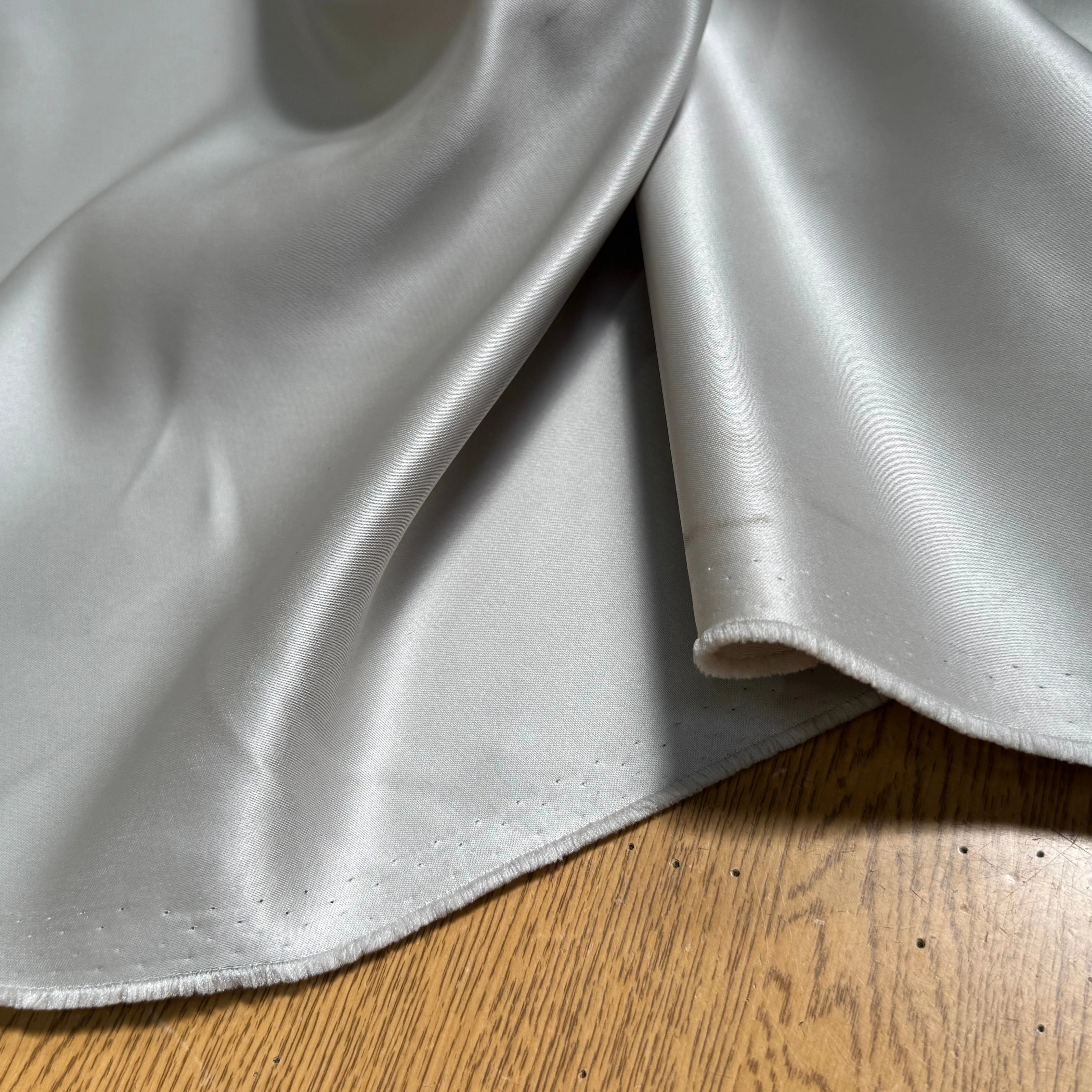SATIN DOUBLE ÉTTOFE GRIS D'ACIER BELLE TENUE - My Little Coupon