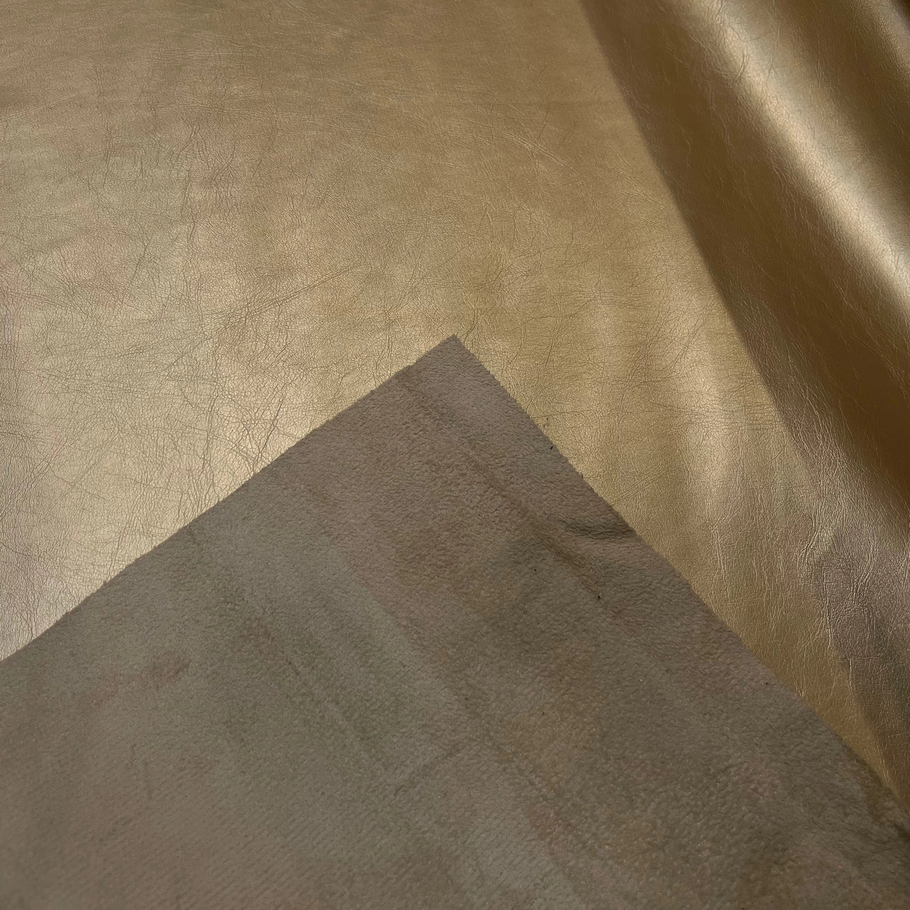 SATIN FAUX CUIR GOLD ENVERS TOUT DOUX BEIGE - My Little Coupon