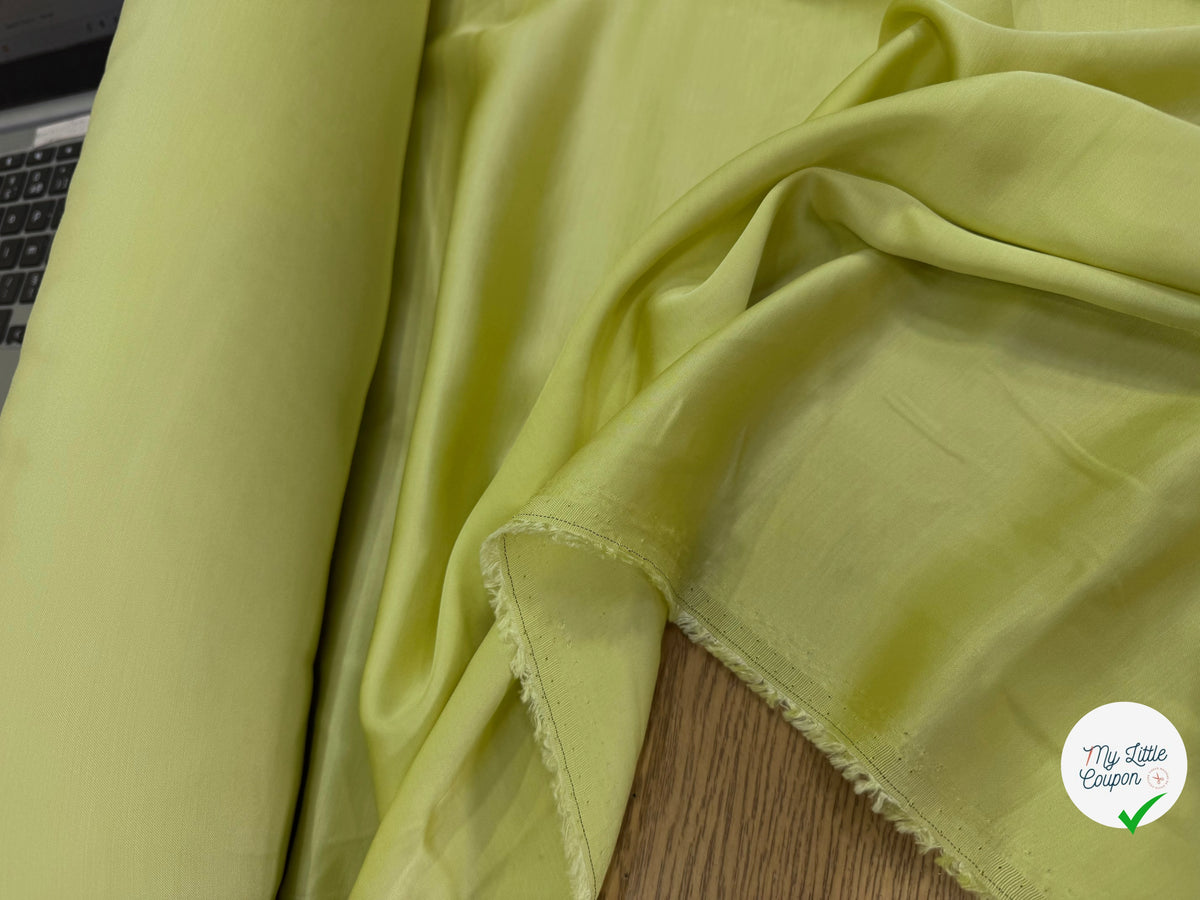 SATIN FLUIDE JAUNE LEMON 100% VISCOSE FROIDE TOUCHER AGRÉABLE - My Little Coupon