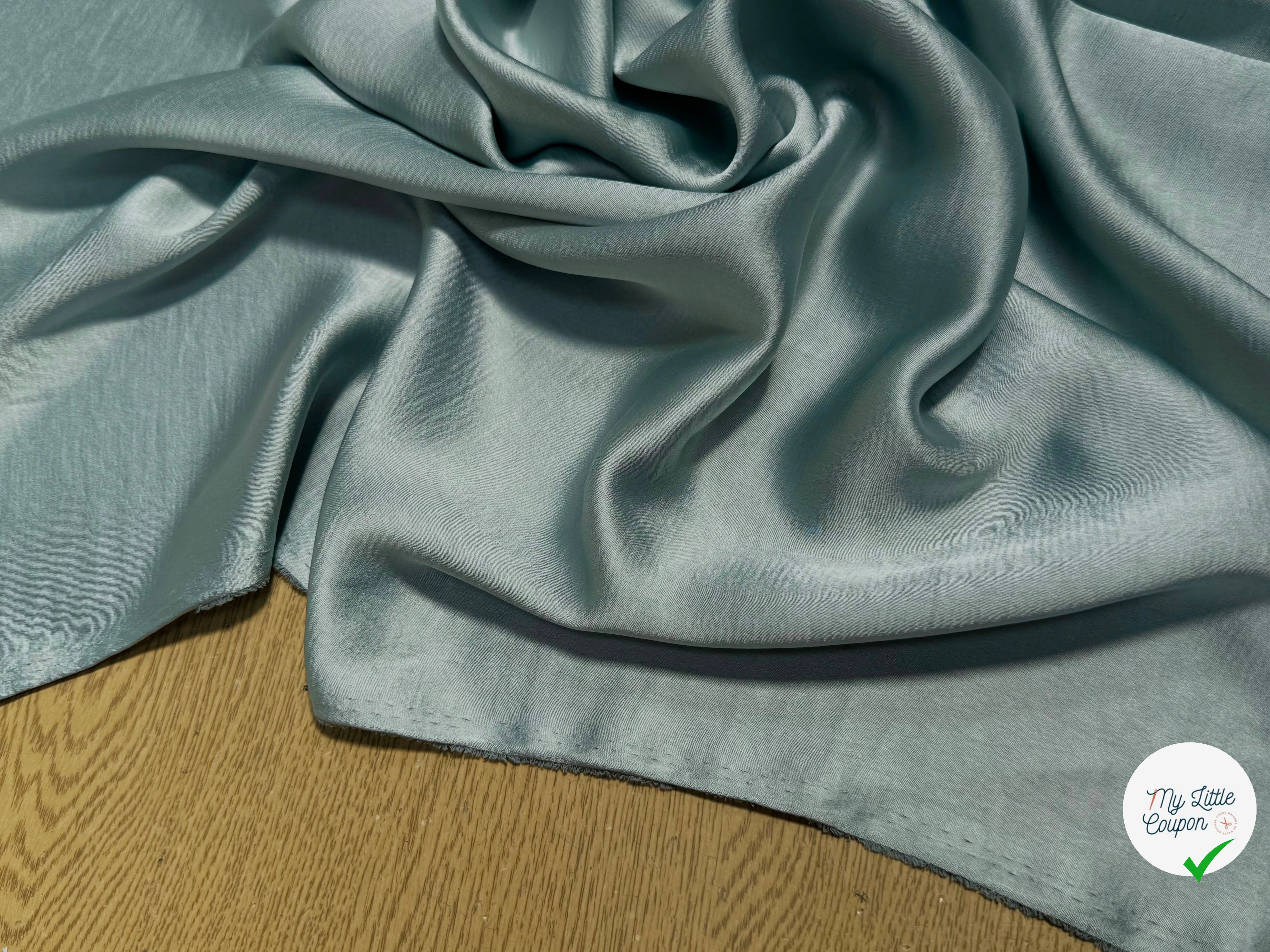 SATIN FLUIDE VERT D'EAU SUPERBE TOMBÉ - My Little Coupon