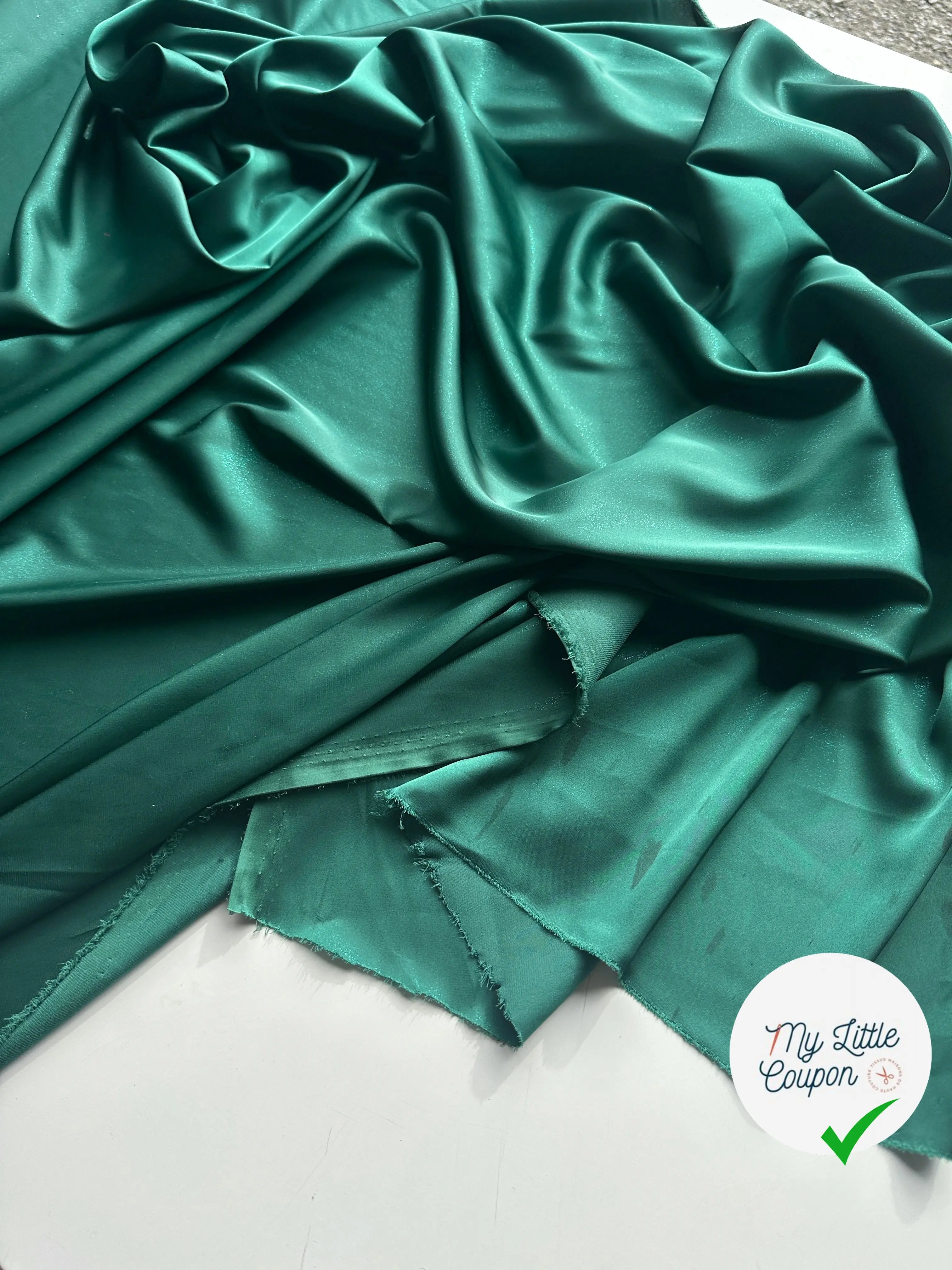 SATIN FOIL VERT TOUCHER SOYEUX MLC INTERN