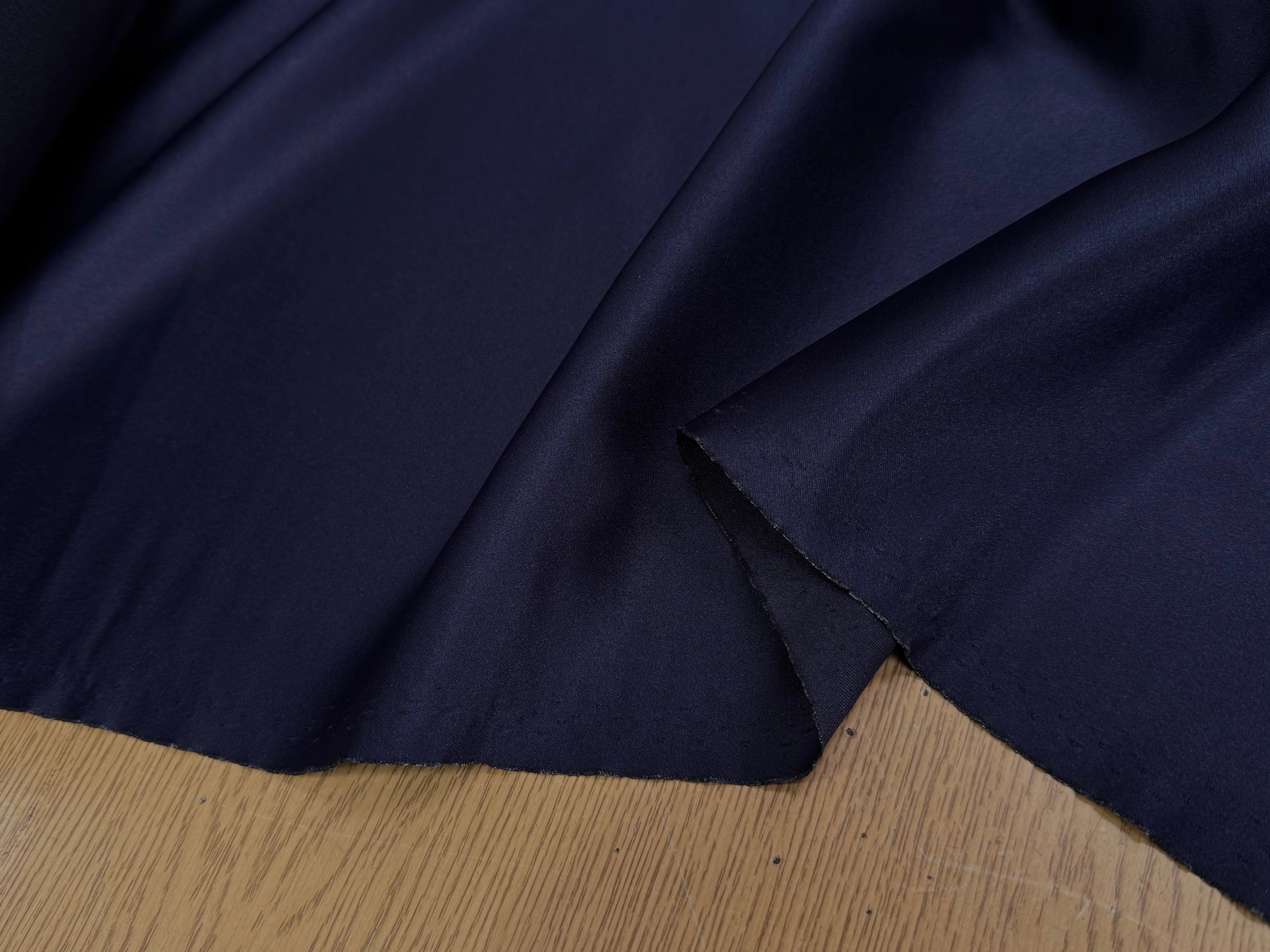 SATIN LOURD BELLE TENUE BLEU MARRINE - My Little Coupon