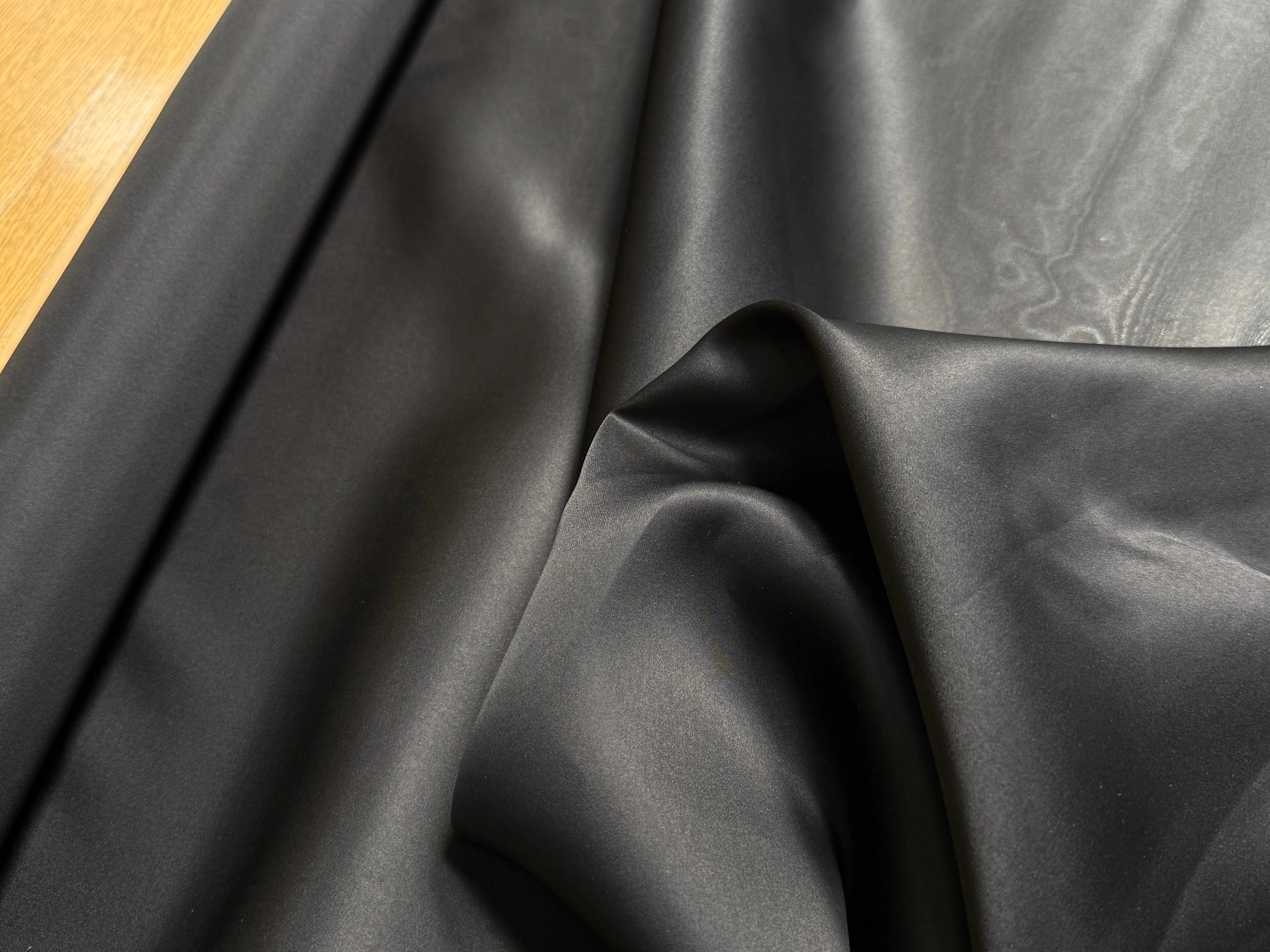 SATIN ORGANZA DE SOIE TRÈS BELLE DENSITÉ NOIR - My Little Coupon