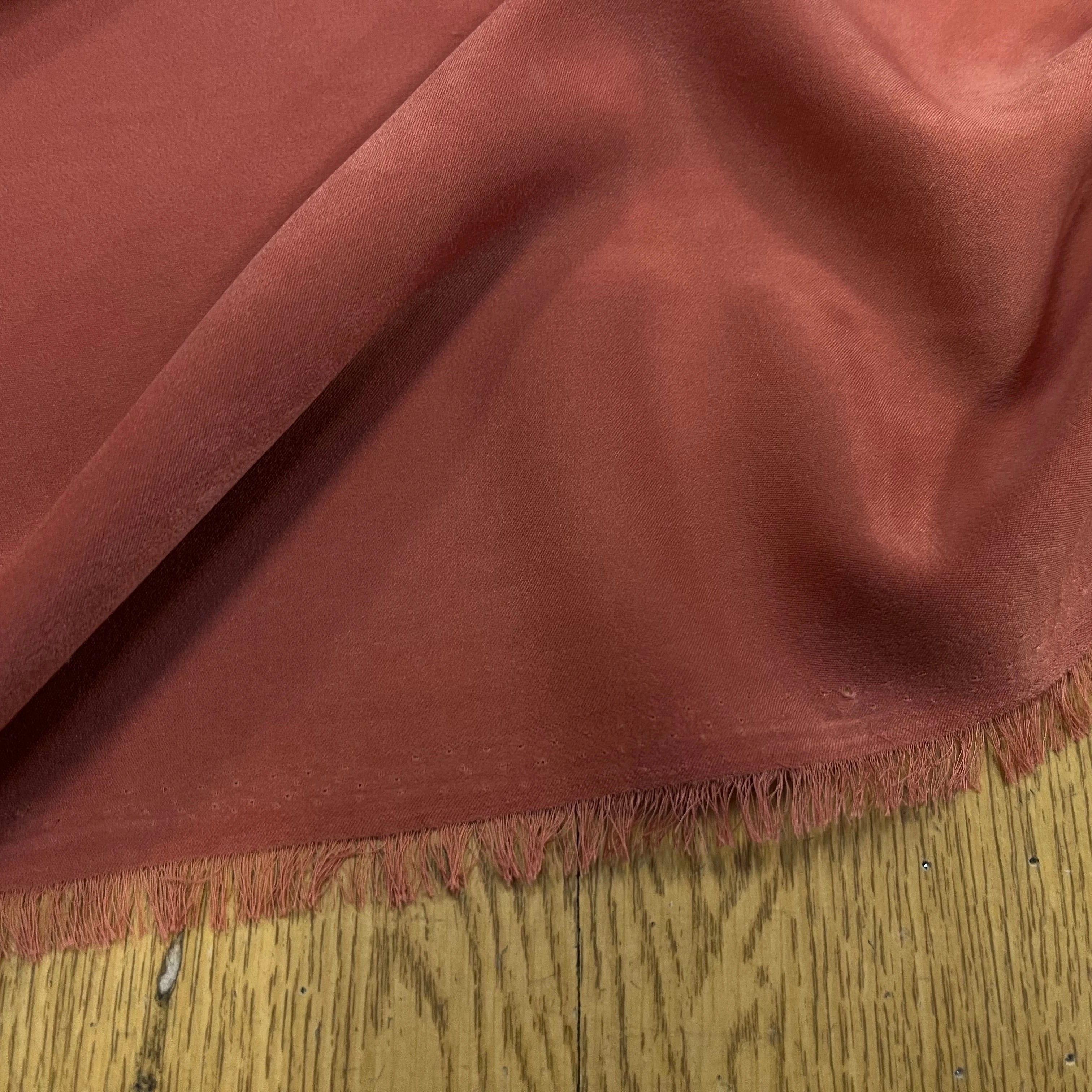 SATIN PEAU DE PÊCHE FLUIDE ROSE BOIS - My Little Coupon