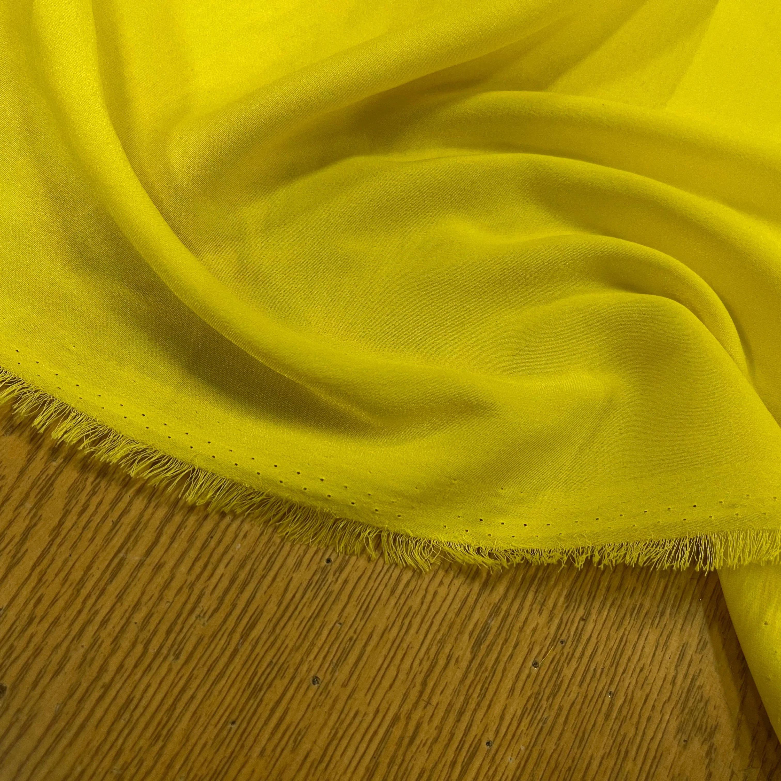 SATIN PEAU DE PÊCHE NEW YELLOW - My Little Coupon