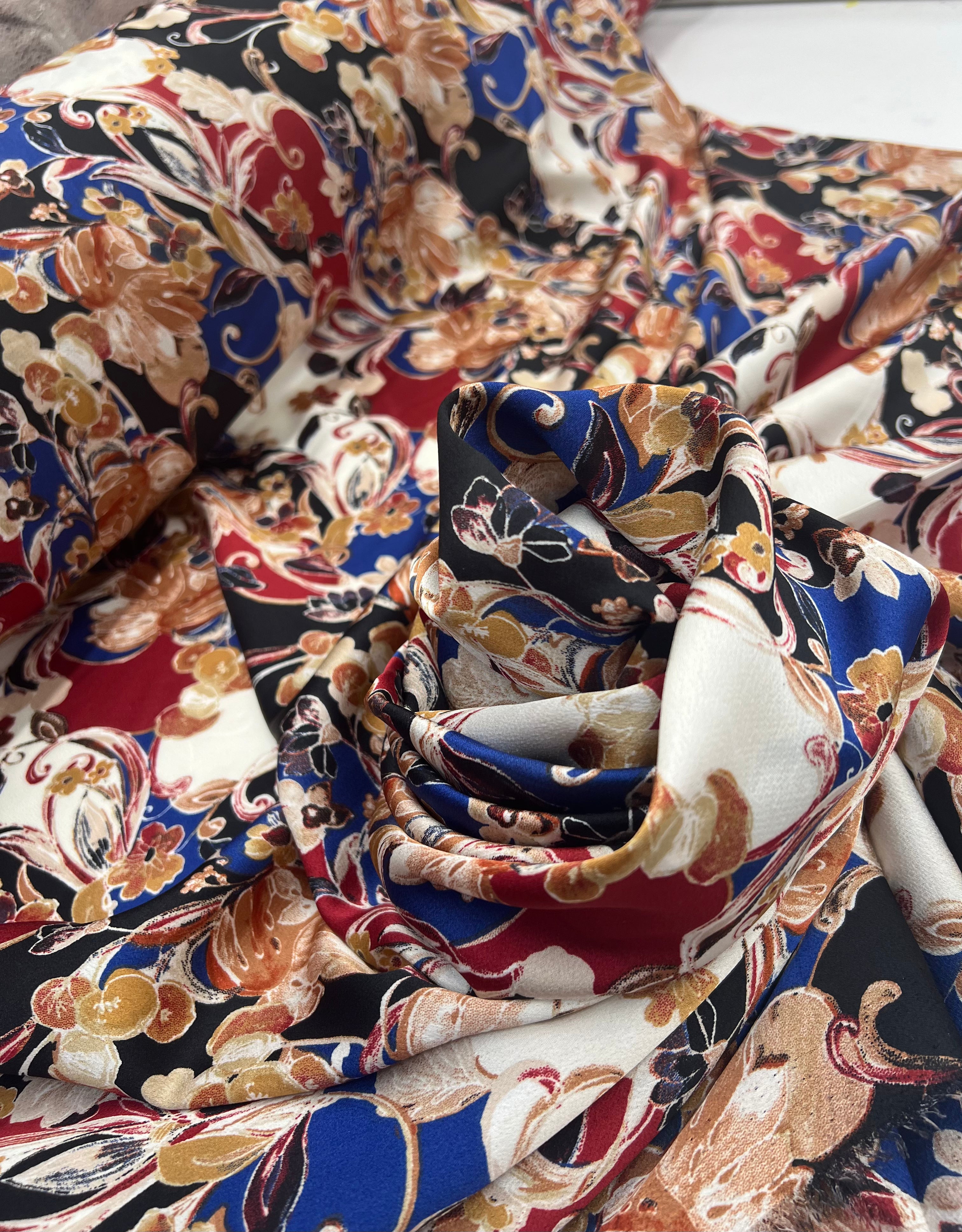 SATIN PEAU D'ANGE IMPRIMÉ ÉLÉGANCE PICTURALE MLC INTERN