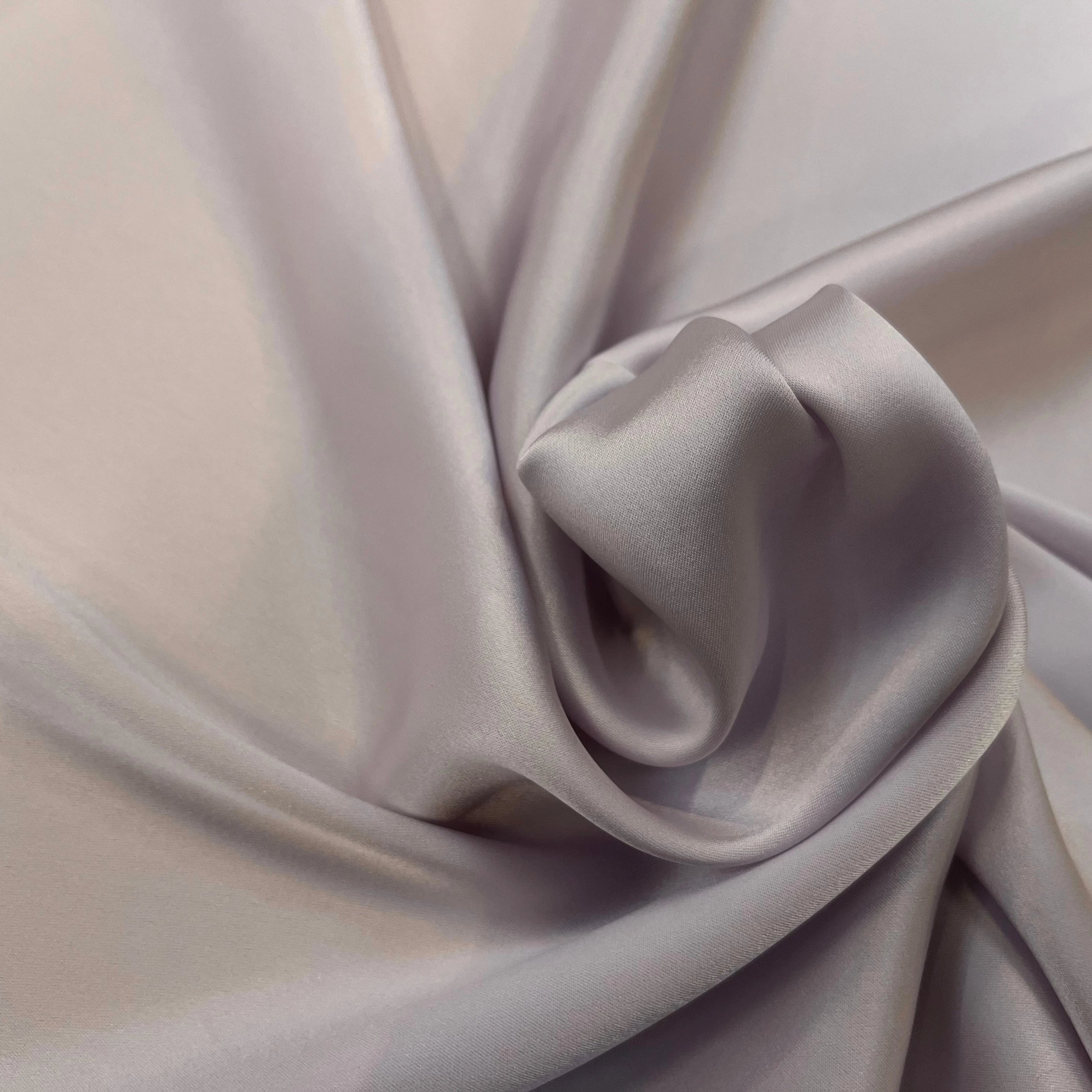 SATIN POLYESTER FLUIDE LIGHT MIST 130CM - My Little Coupon