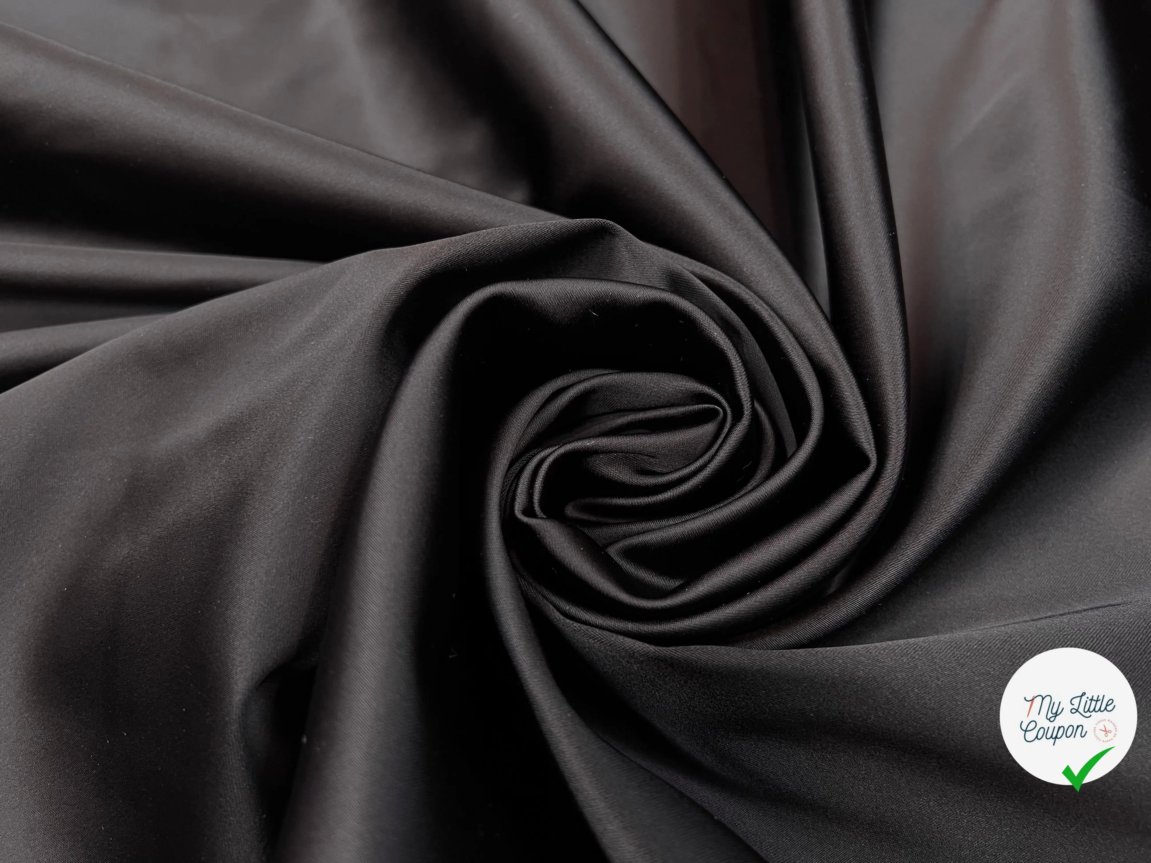 SATIN RICHE FAÇON DUCHESSE NOIR PROFOND MLC INTERN