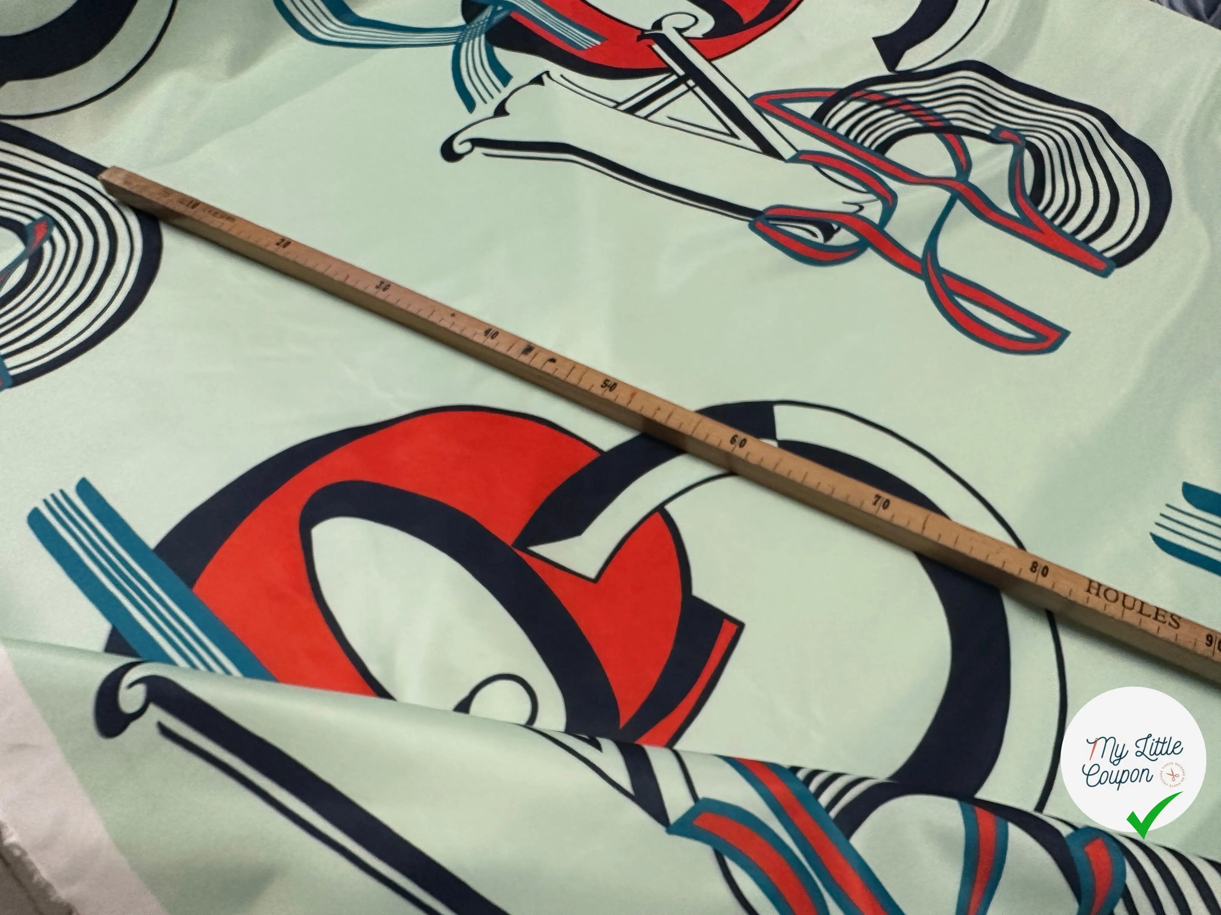 SATIN SERGÉ FOND VERT MOTIFS GEOMETRIE IRREGULIERES - My Little Coupon