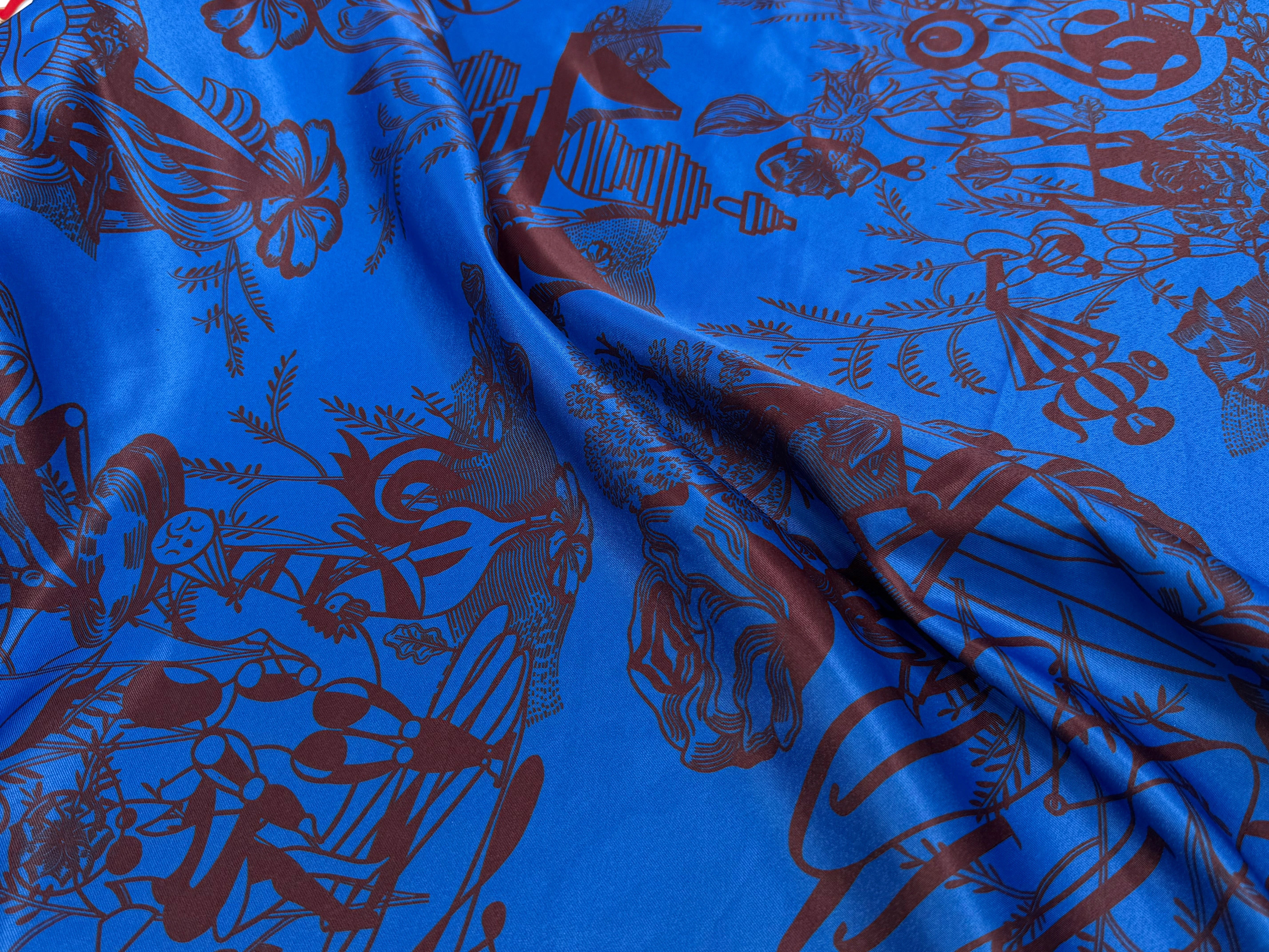 SATIN SERGÉ IMPRIMÉ FOND BLEU À MOTIF - My Little Coupon