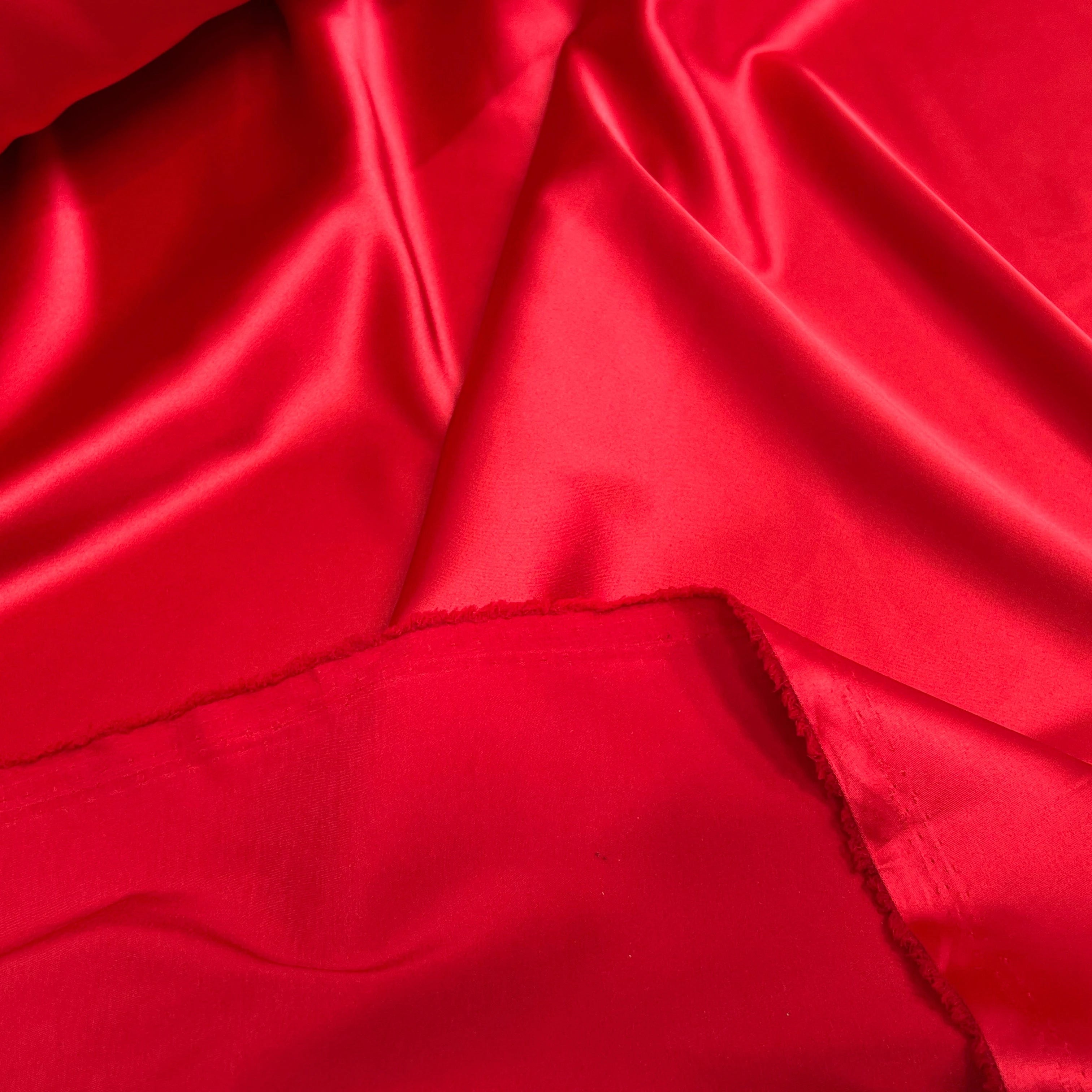 SATIN STRETCH FLUIDE ROUGE CHEERY - My Little Coupon