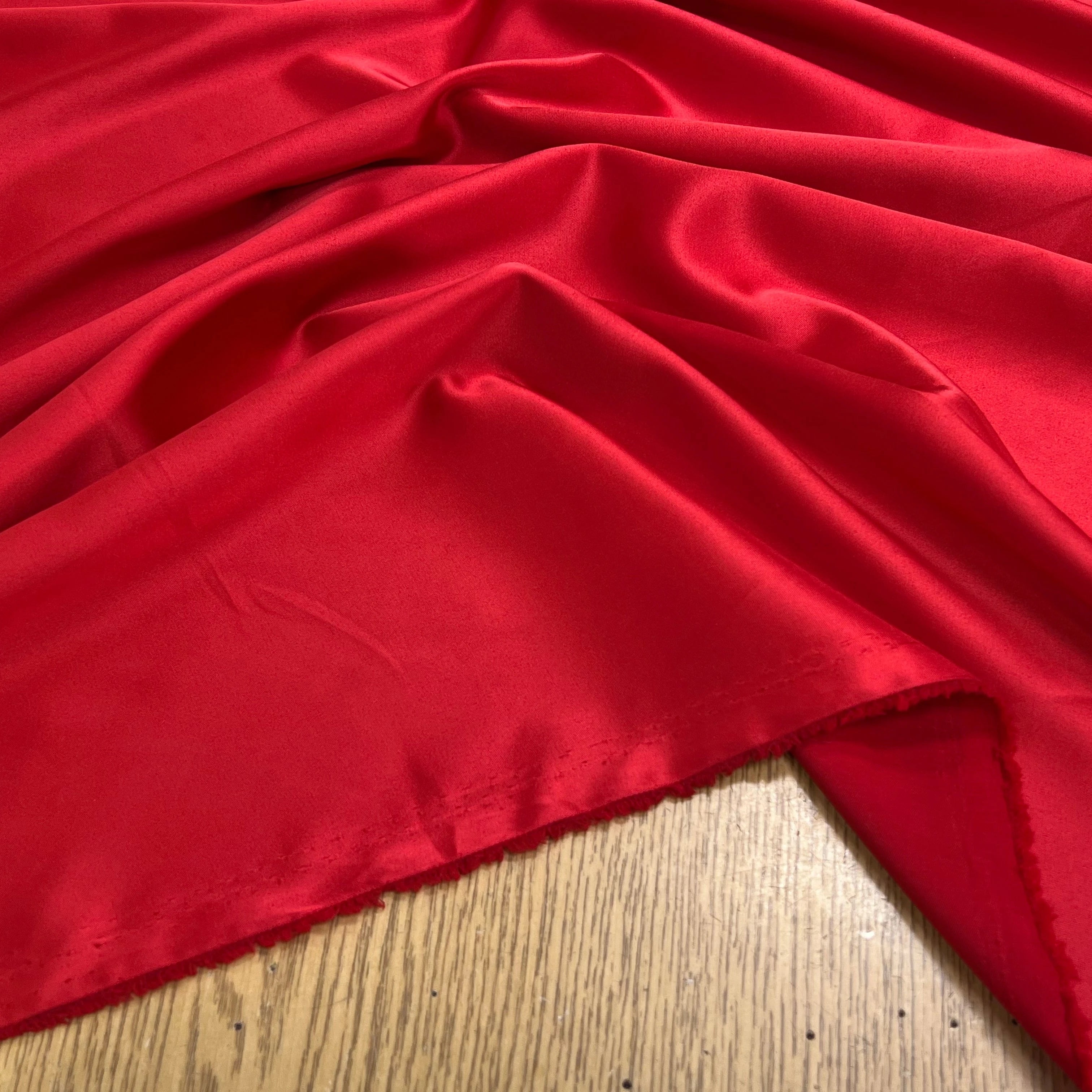 SATIN STRETCH FLUIDE ROUGE CHEERY - My Little Coupon