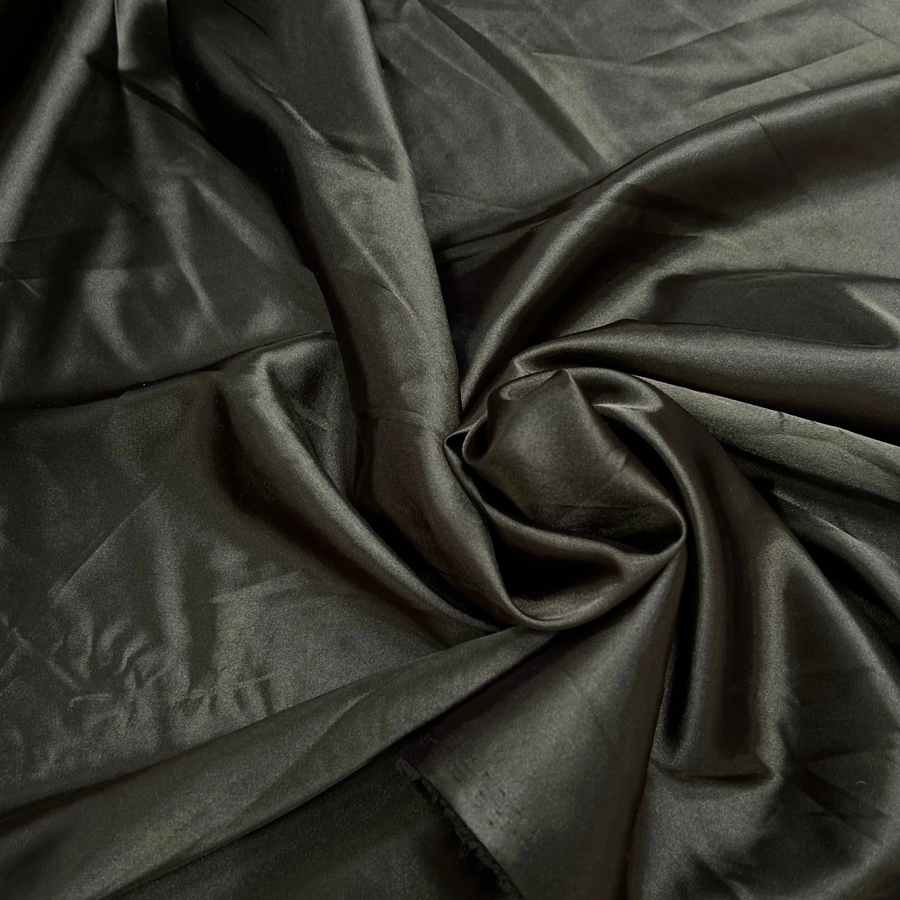 SATIN STRETCH KAKI SHINY FLUIDE - My Little Coupon