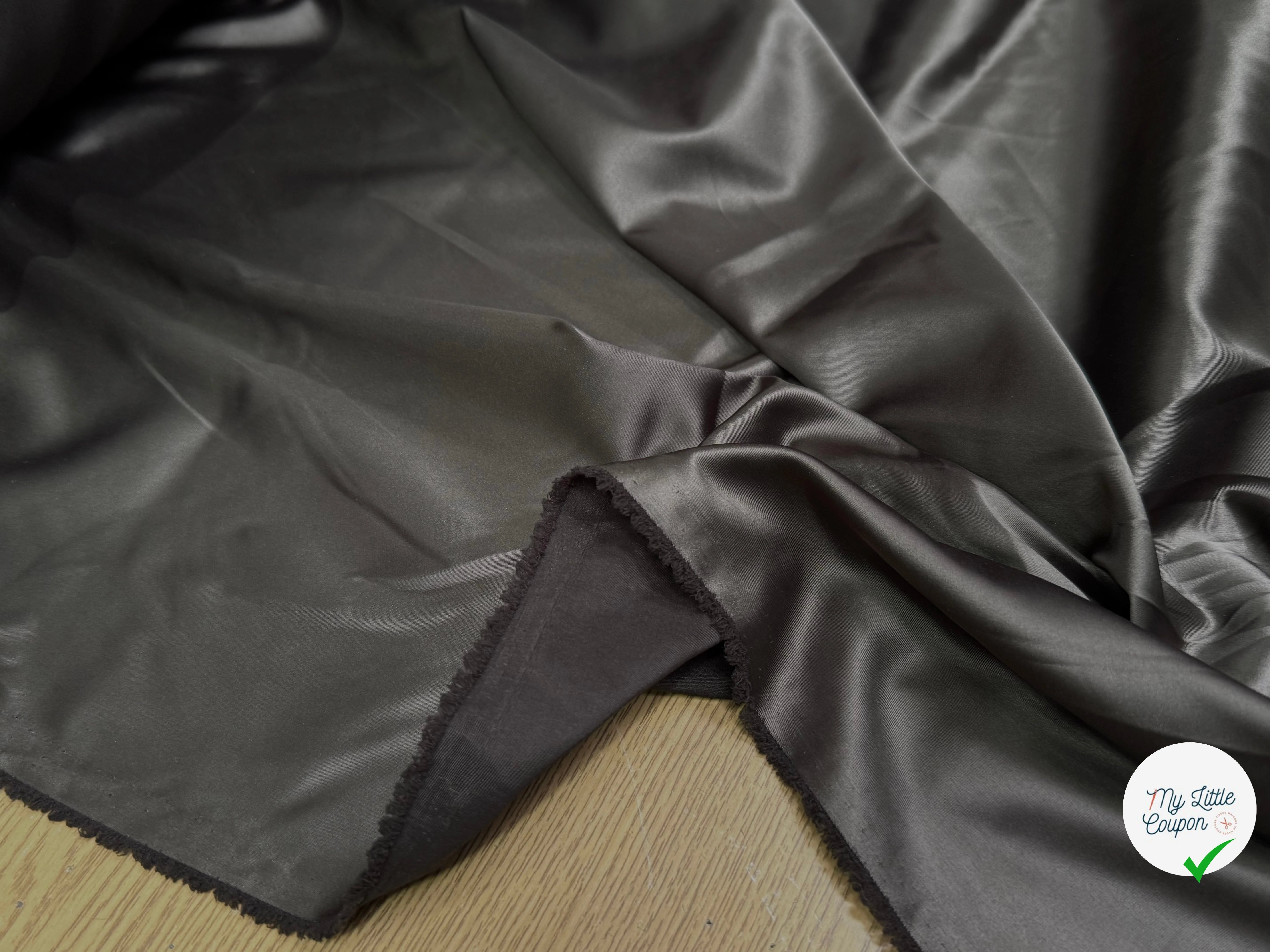 SATIN STRETCH MARRON FONCÉ FLUIDE - My Little Coupon