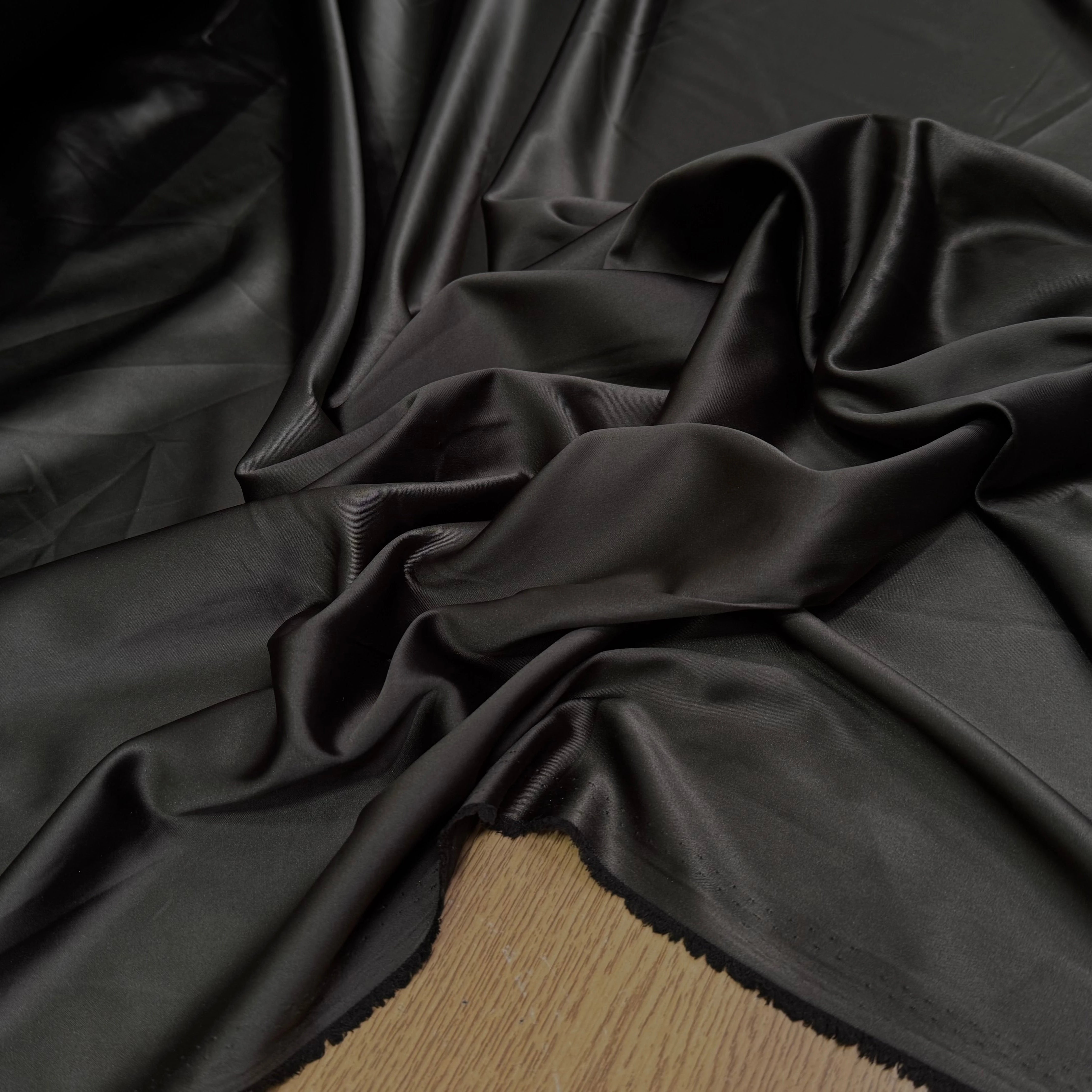 SATIN STRETCH MARRON NOISETTE FLUIDE - My Little Coupon