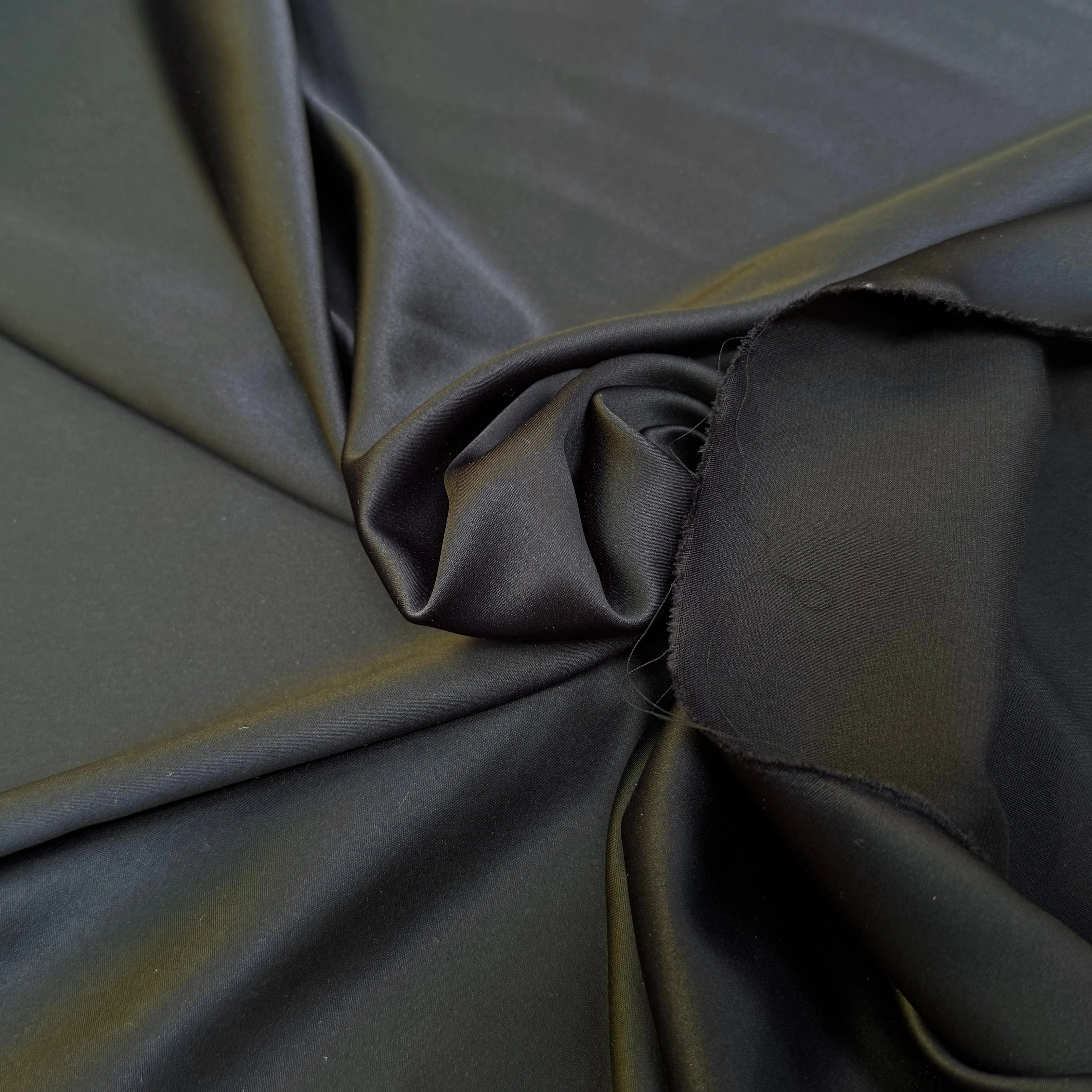 SATIN STRETCH NOIR FLUIDE - My Little Coupon