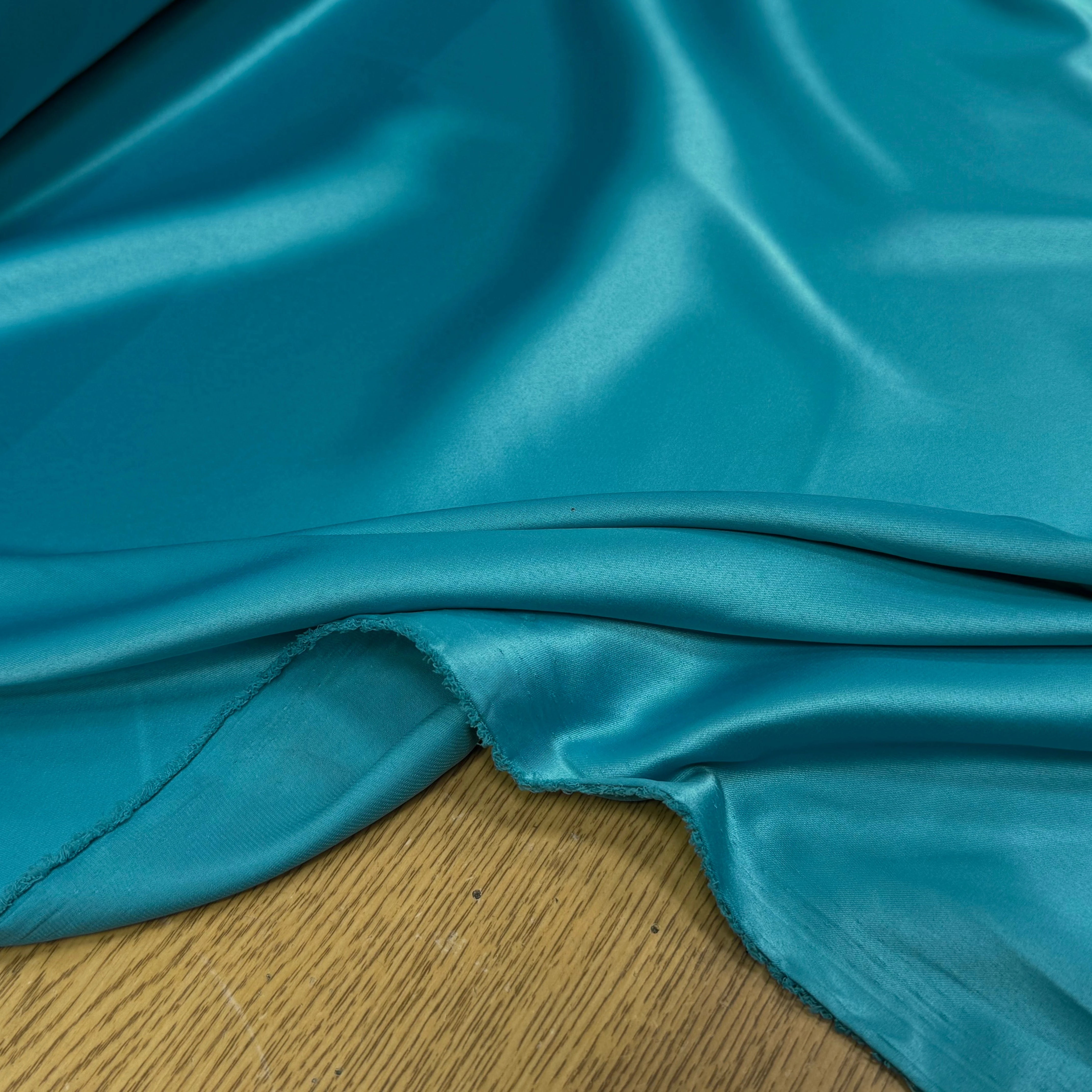SATIN STRETCH TURQUOISE FLUIDE - My Little Coupon