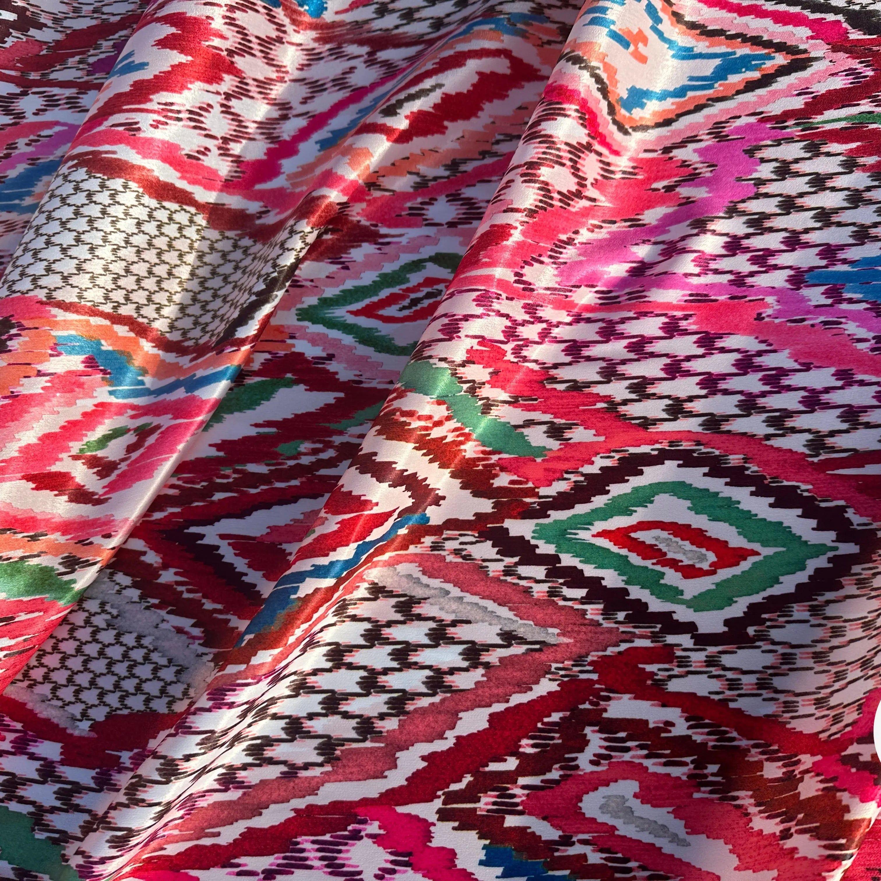 SATIN VELOUTÉ ÉCLAT GÉOMÉTRIQUE COUTURE MLC INTERN