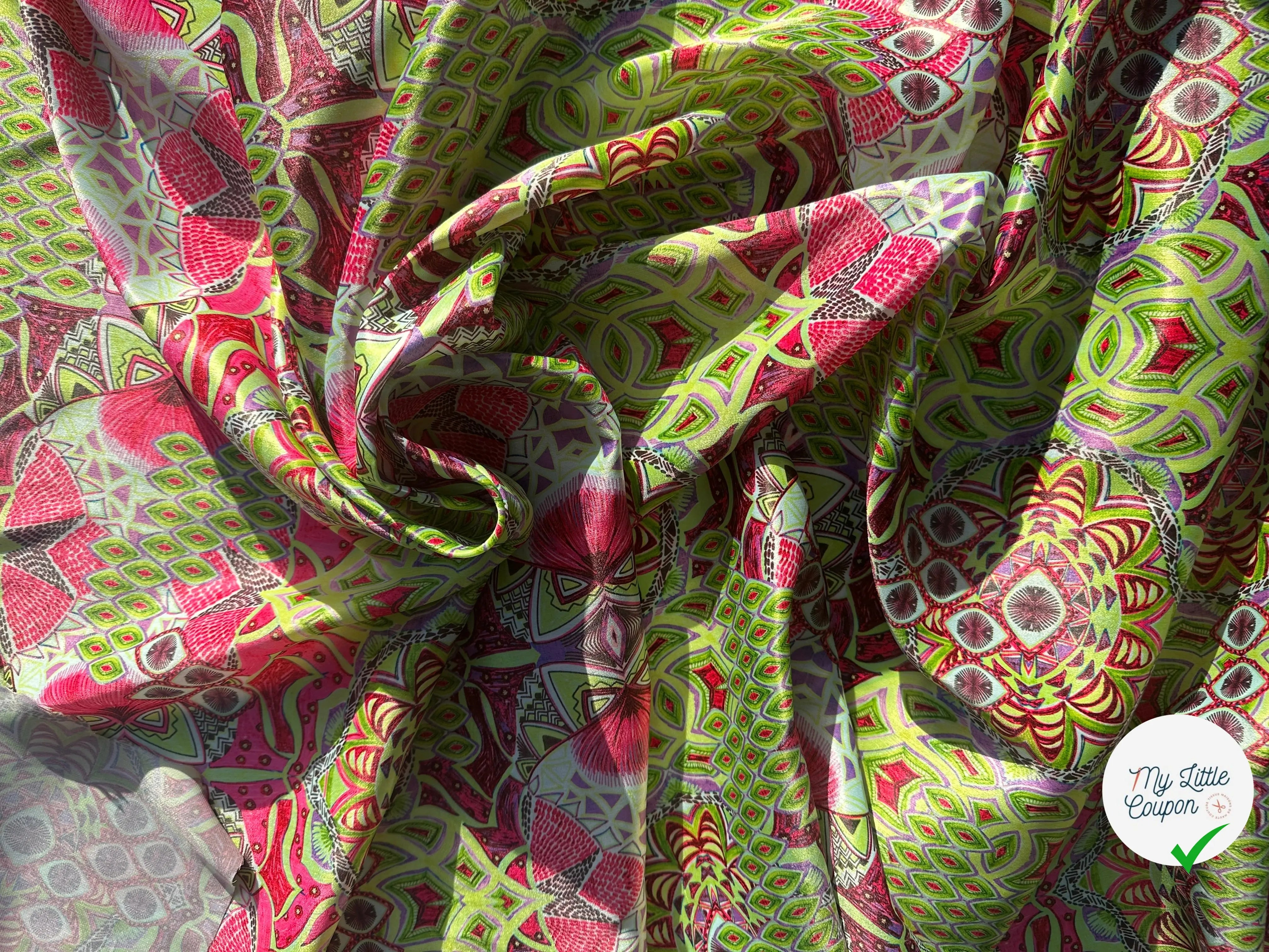 SATIN VELOUTÉ KALÉIDOSCOPE ETHNIQUE MLC INTERN