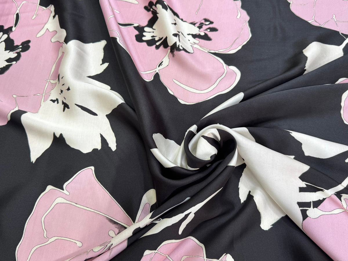 SATIN VISCOSE FLUIDE ET DOUCE FOND NOIR CHIC GROSSES FLEURS - My Little Coupon