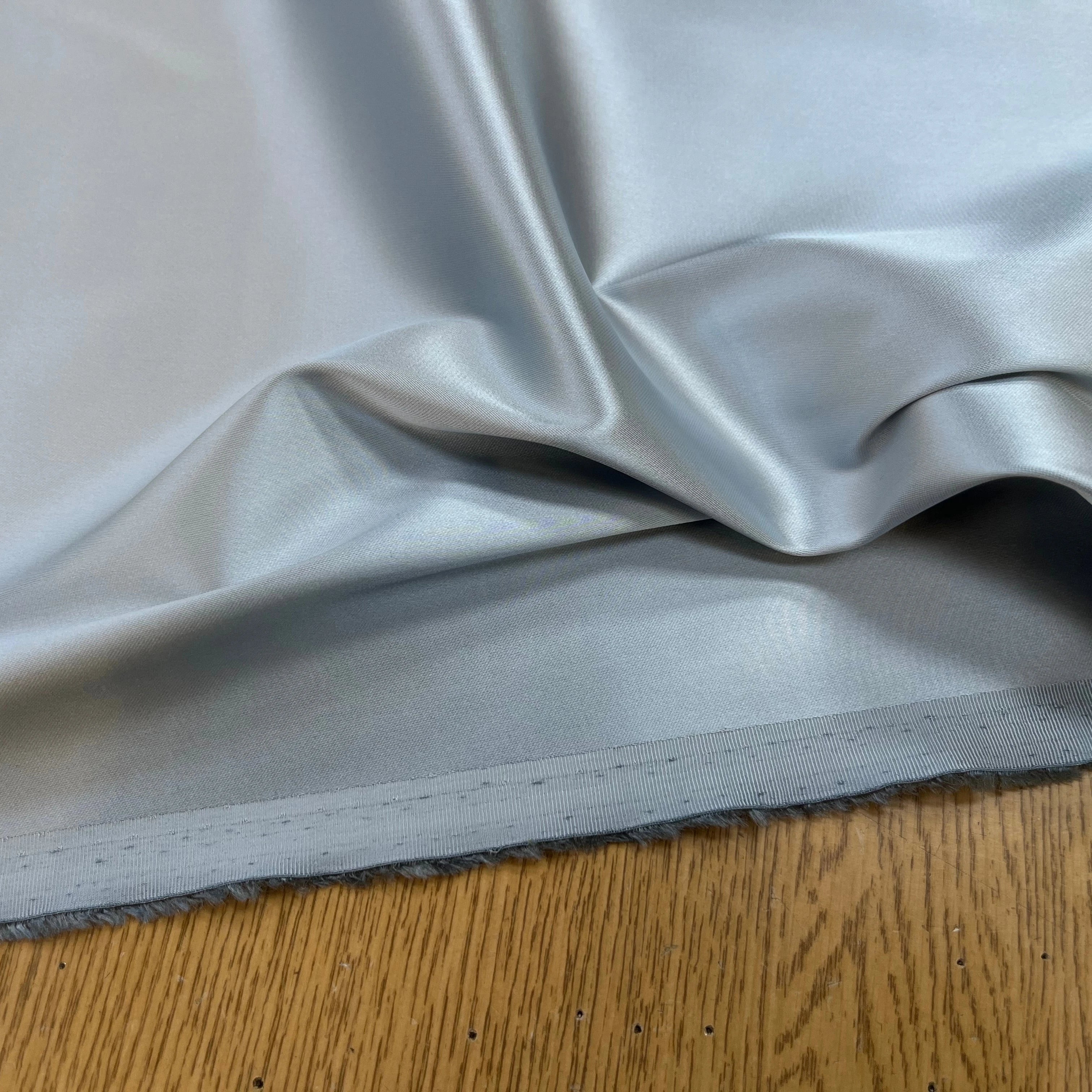 SATIN VISCOSE PEARL 114CM - My Little Coupon