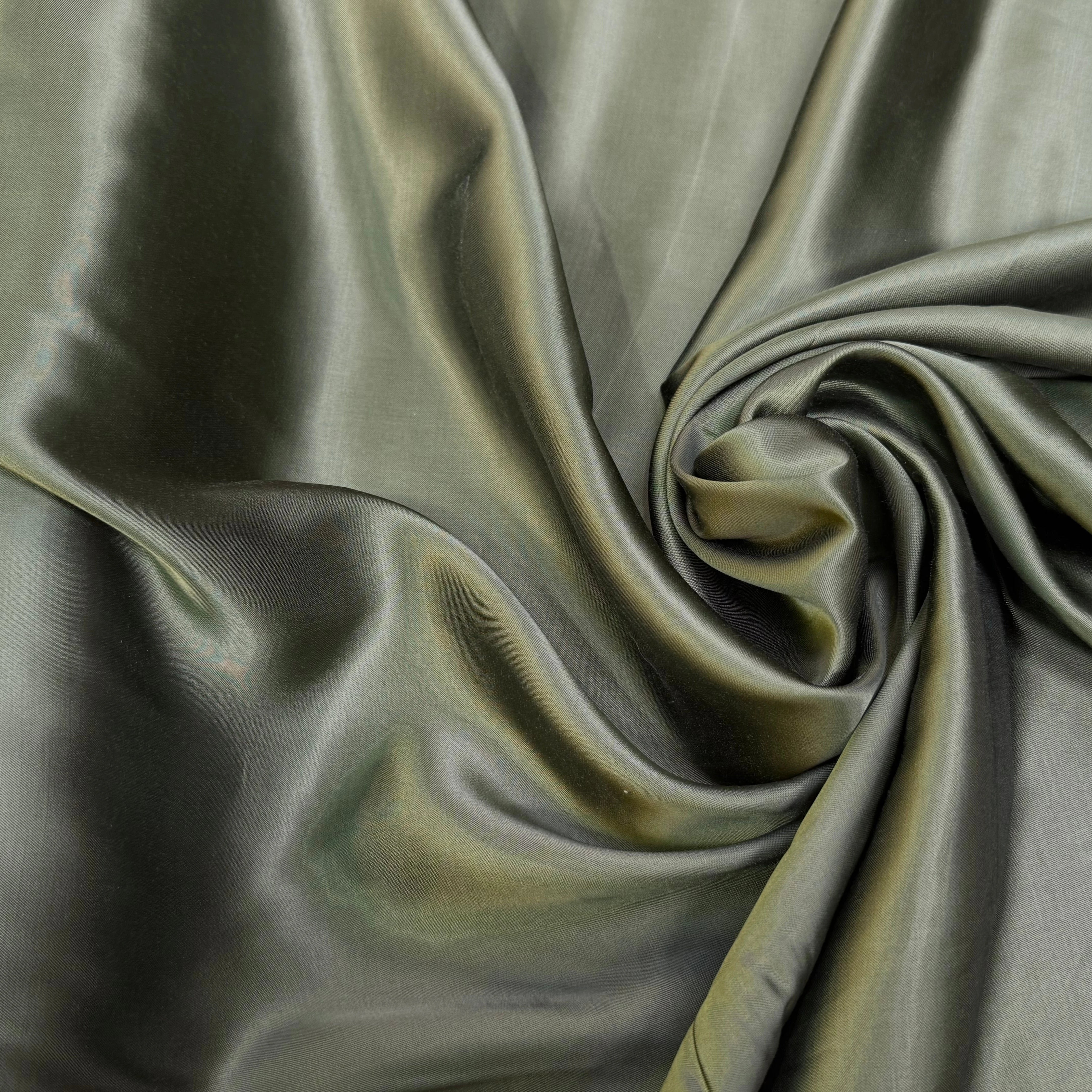 SATIN VISCOSE VERT KAKI TOMBÉ FLUIDE - My Little Coupon