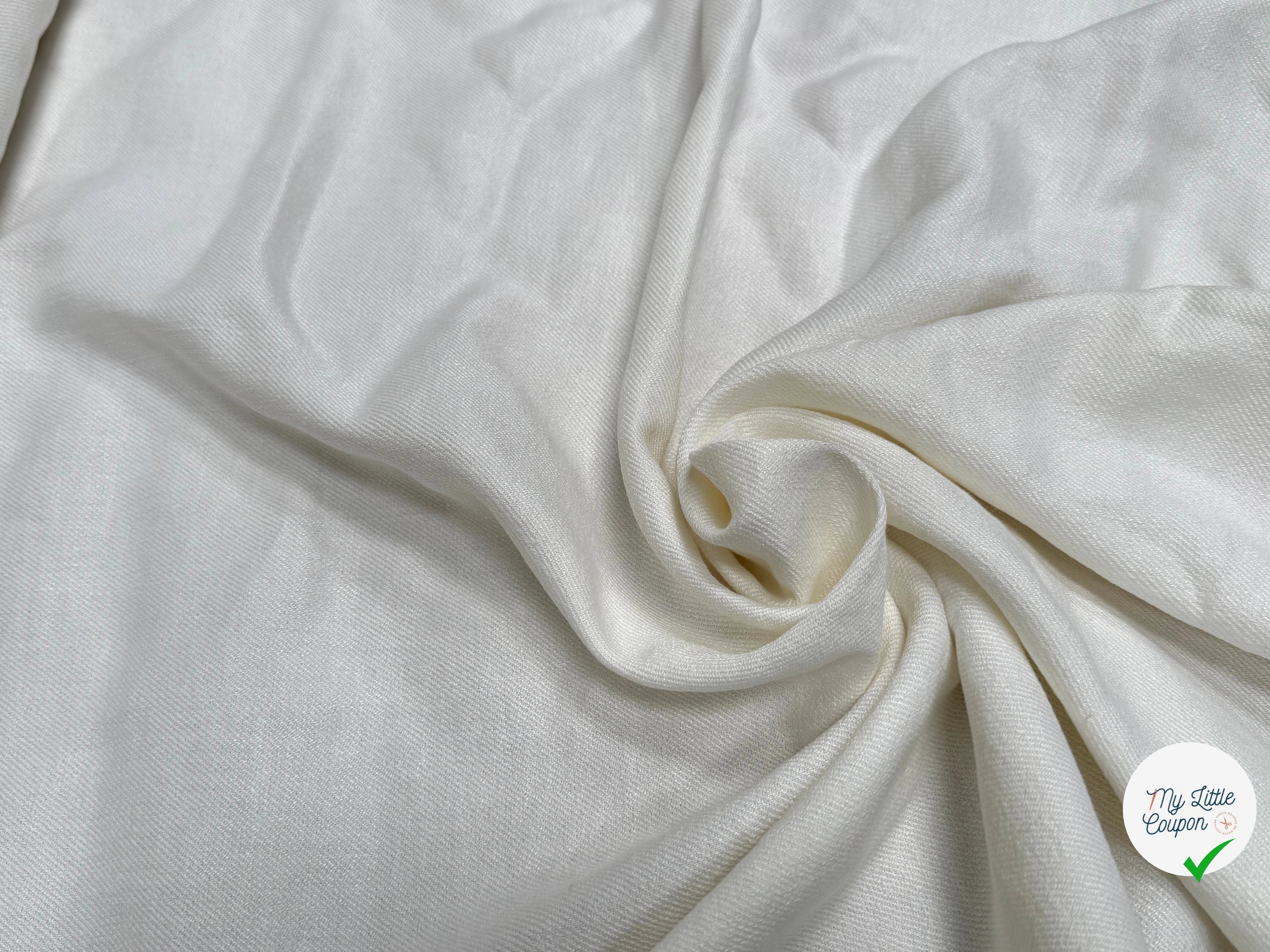 SERGÉ COTON VISCOSE LÉGÈREMENT SATINÉ BLANC CASSÉ - My Little Coupon