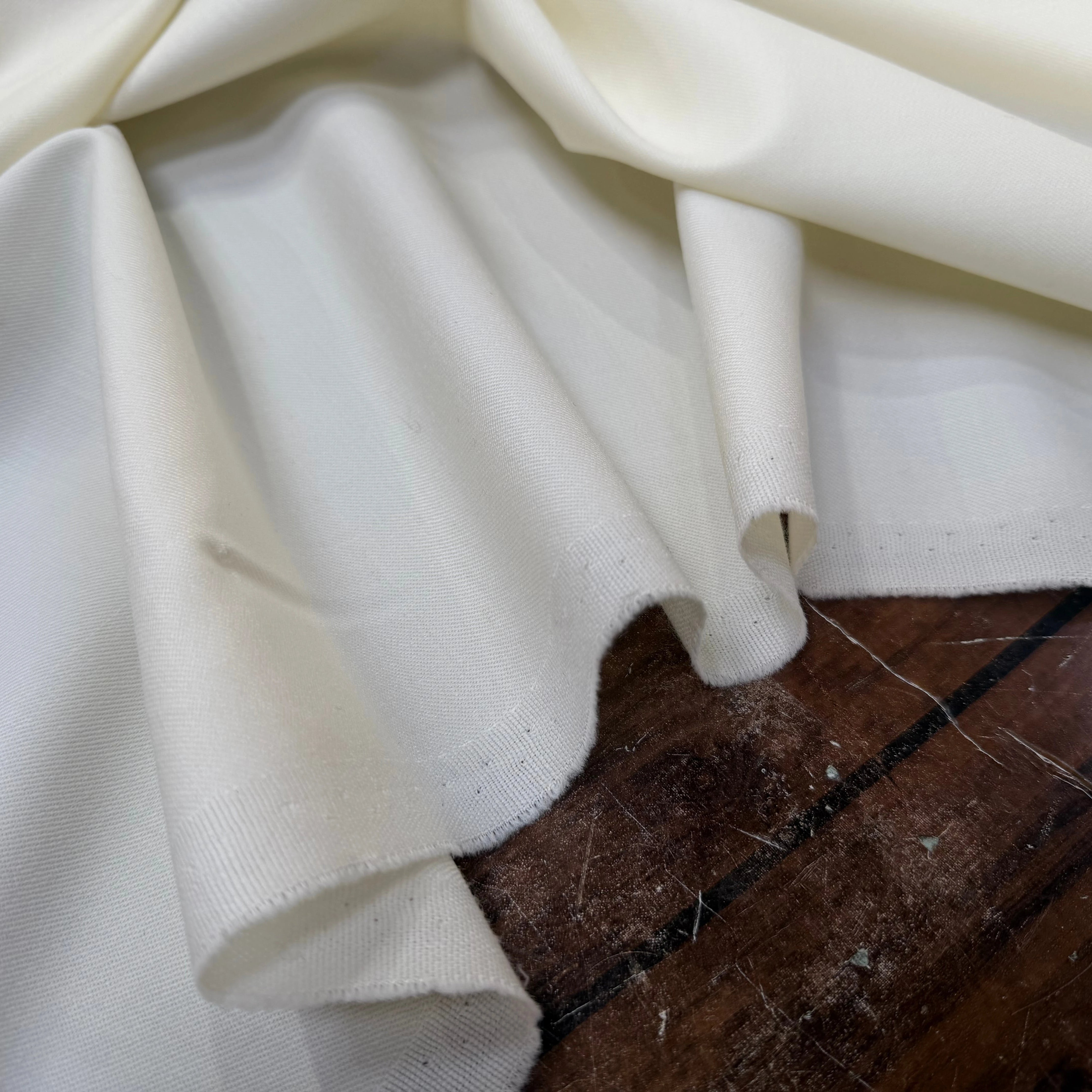 SERGÉ DE LAINE VIERGE SOUPLE BLANC CASSÉ - My Little Coupon