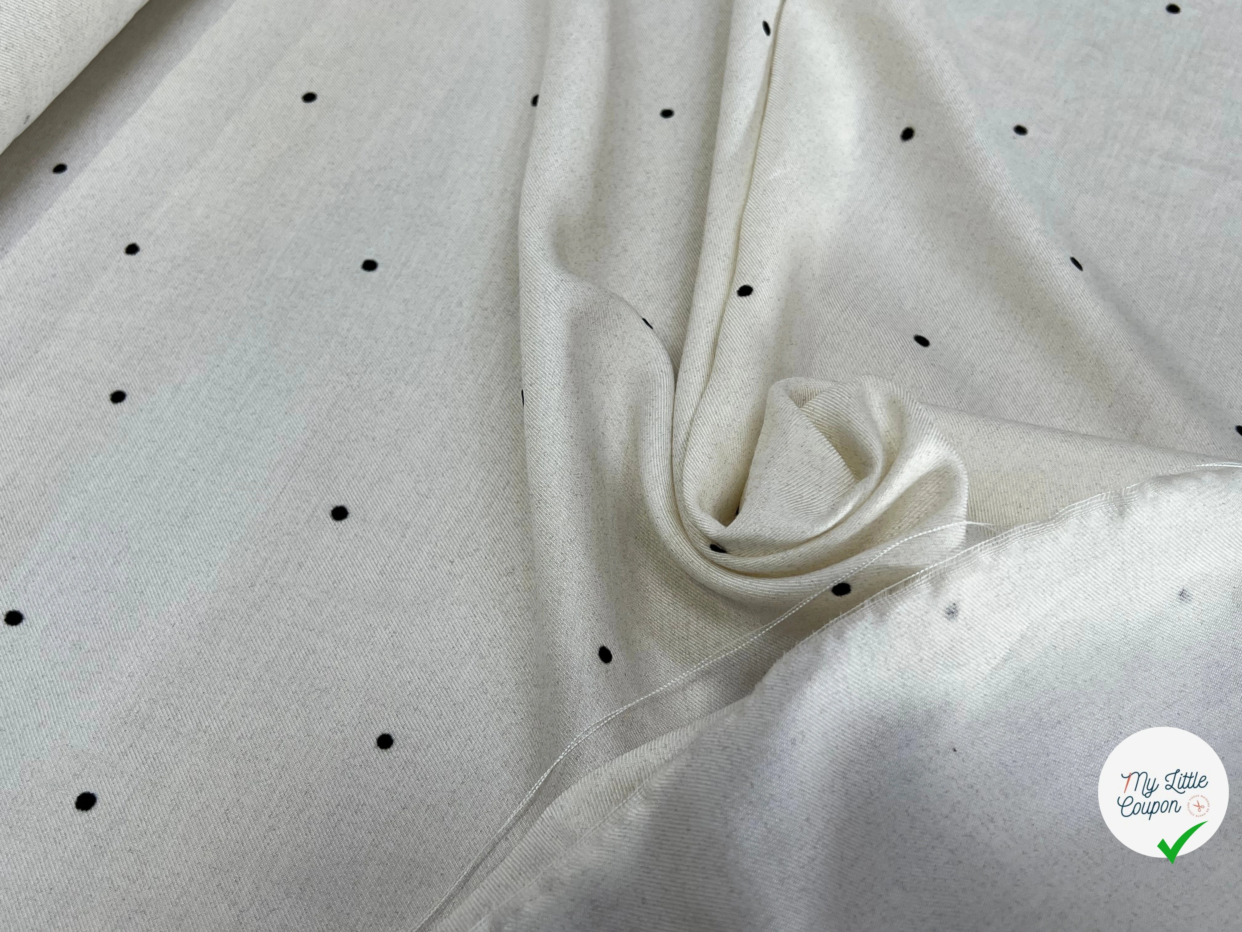 SERGÉ VISCOSE DUVETEUSE BLANC CASSÉ FLUIDE POIS NOIR - My Little Coupon