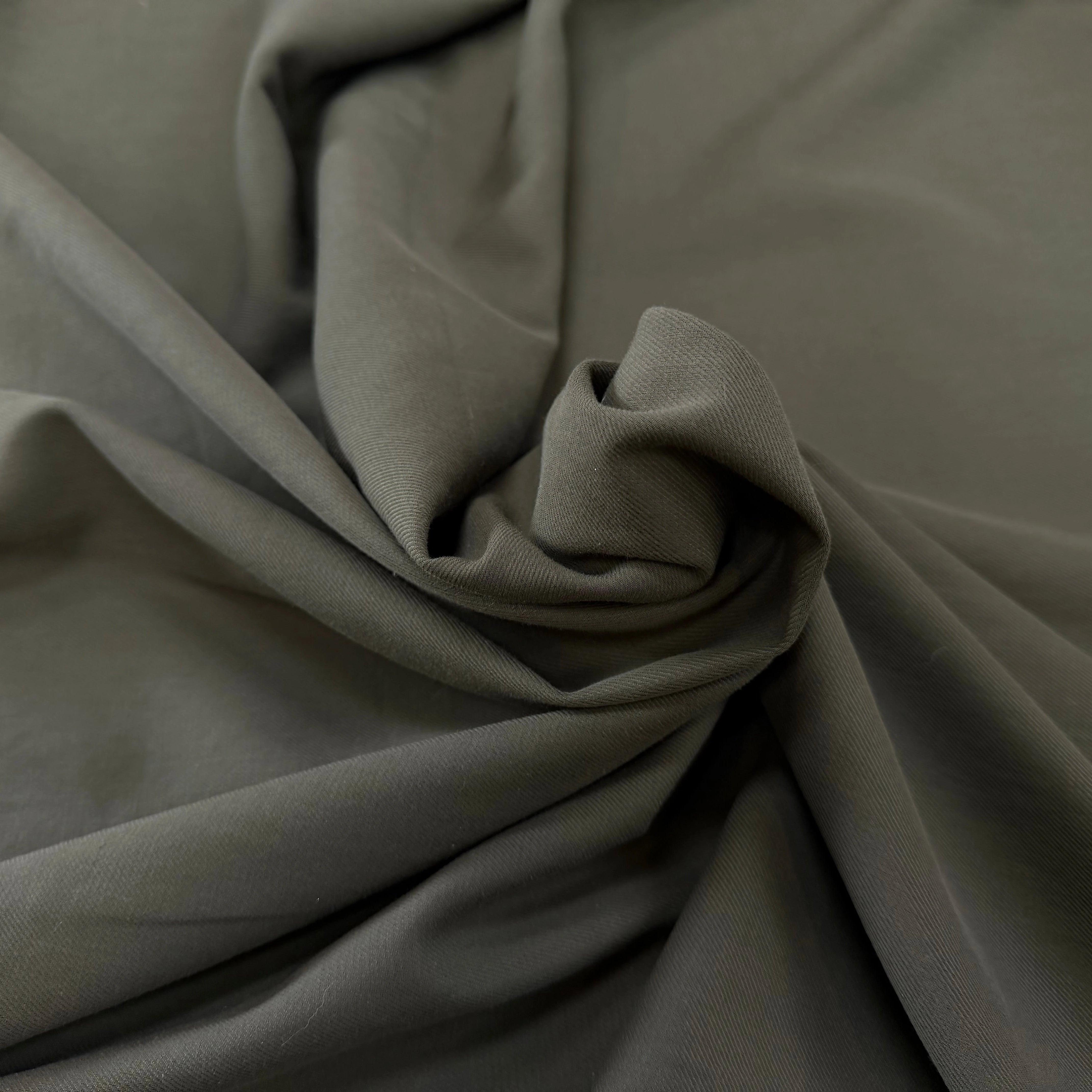 SERGÉ VISCOSE KHAKI TENUE LOURDE - My Little Coupon