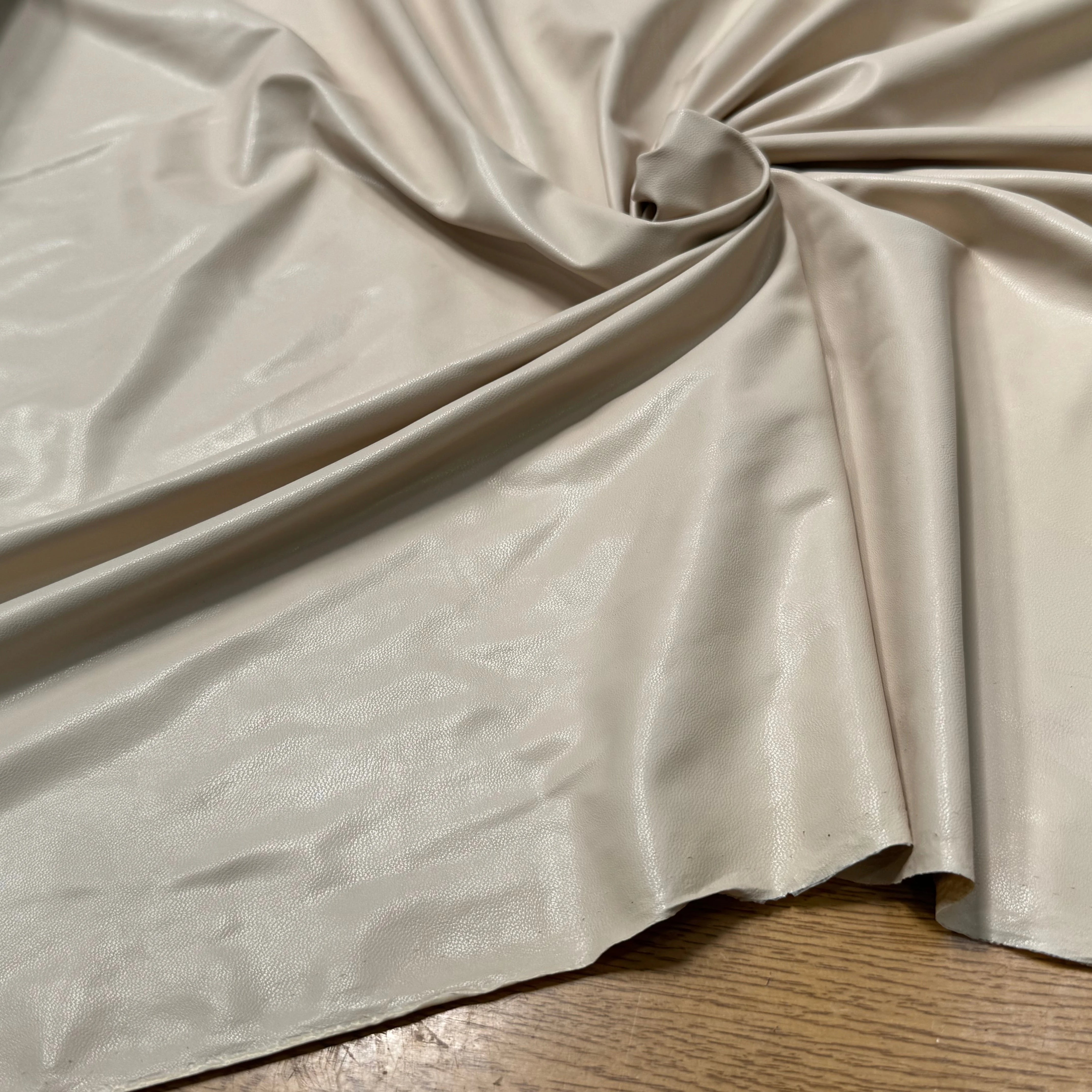 SIMILICUIR SOUPLE ENDROIT DOUX CREME STRETCH - My Little Coupon