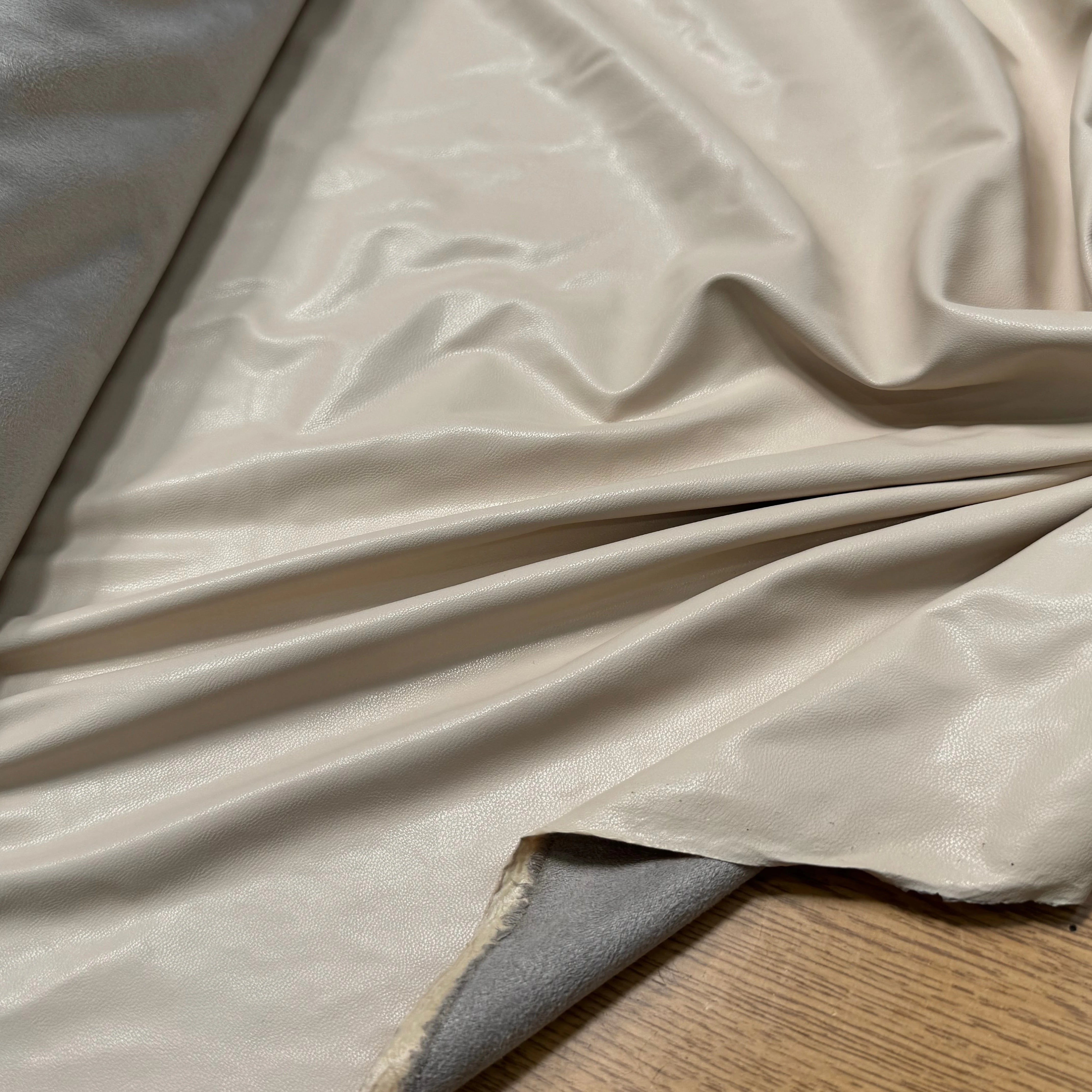 SIMILICUIR SOUPLE ENDROIT DOUX CREME STRETCH - My Little Coupon