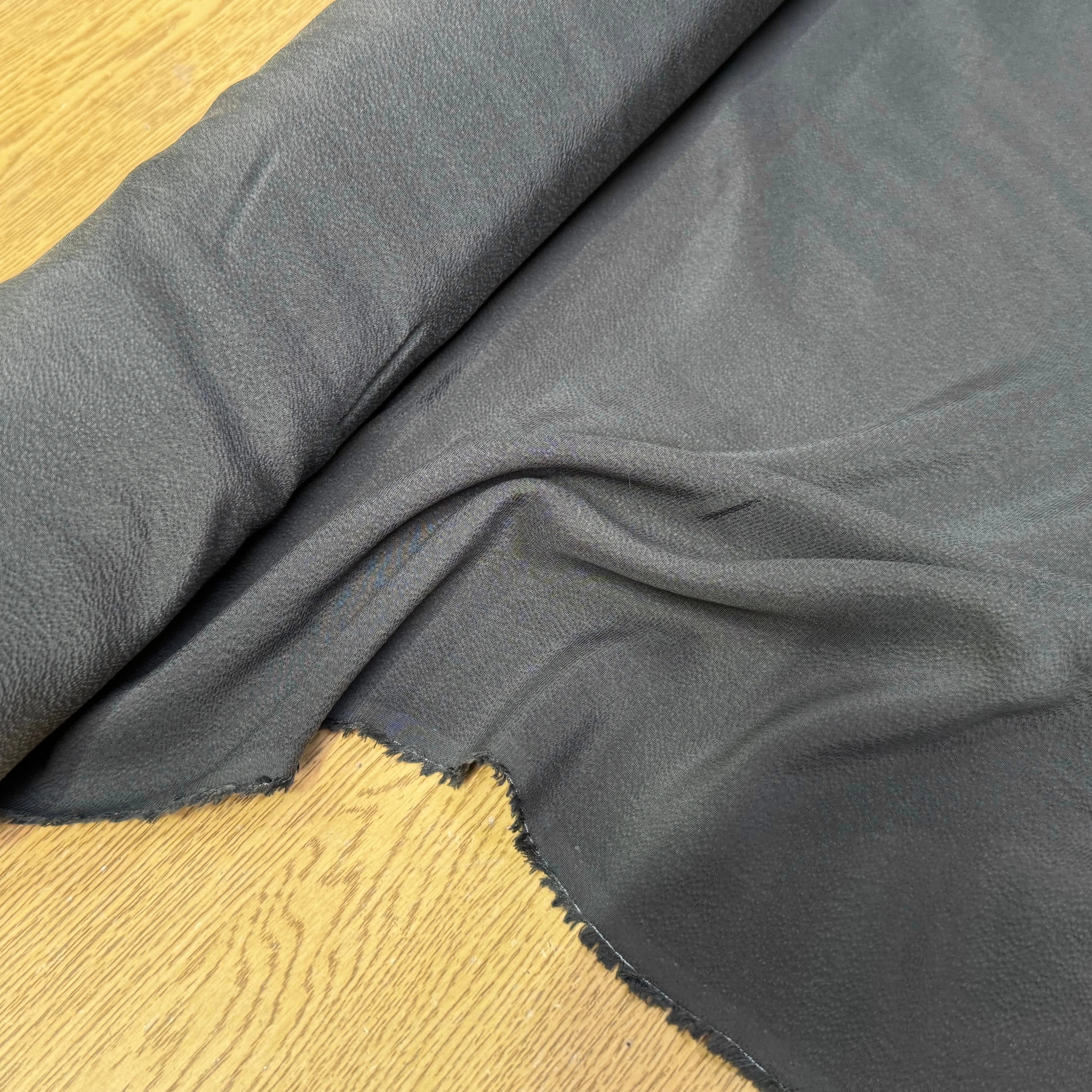 SOIE ASPECT GAUFFRE GRIS ANTHRACITE - My Little Coupon