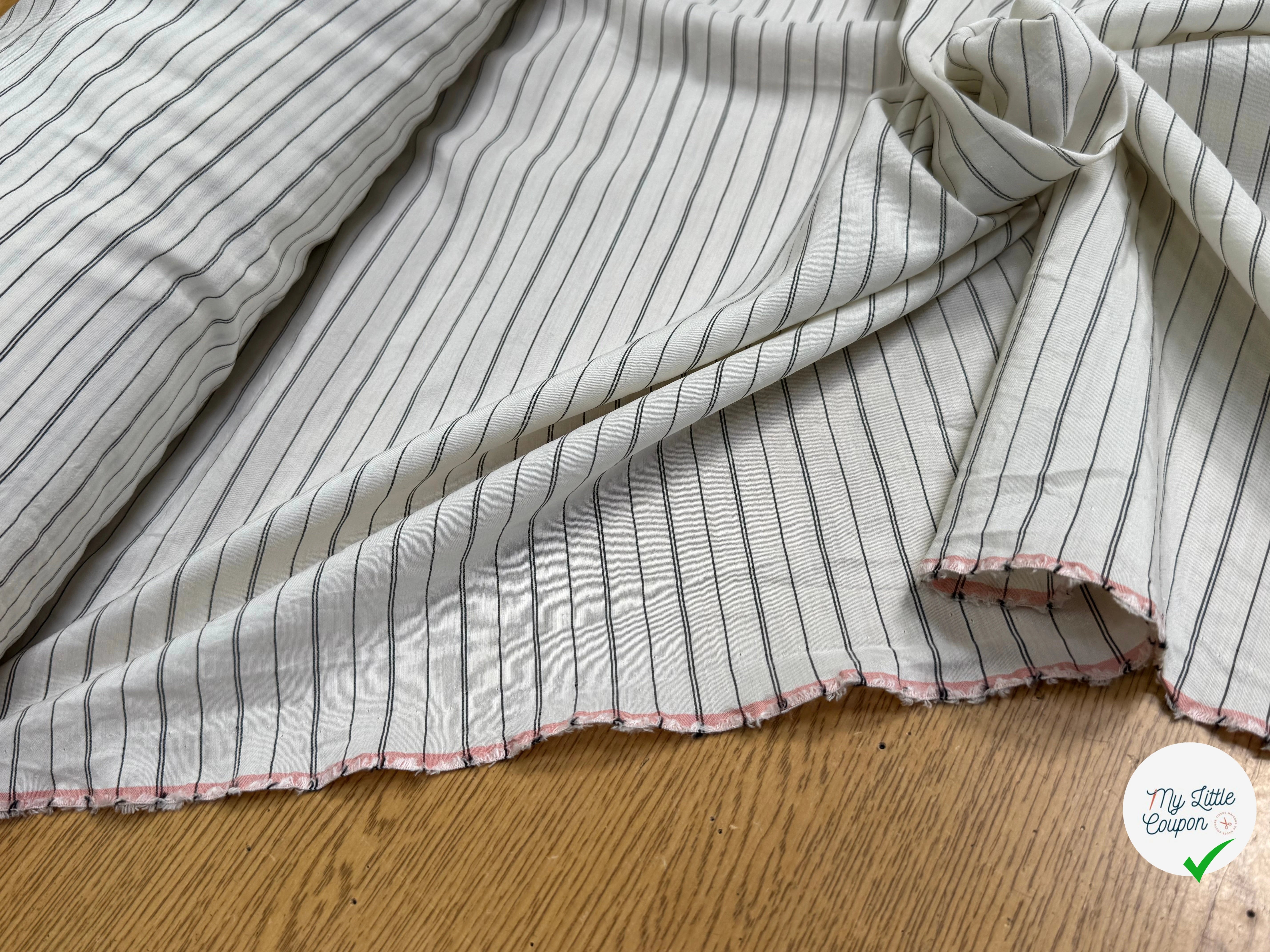 SOIE FLUIDE RAYURES NOIRES SUR FOND ÉCRU - My Little Coupon