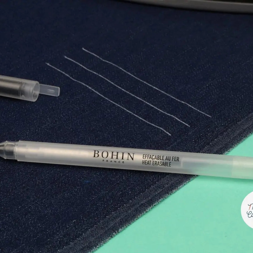 STYLO POUR TISSU EFFAÇABLE AU FER - BLANC - My Little Coupon