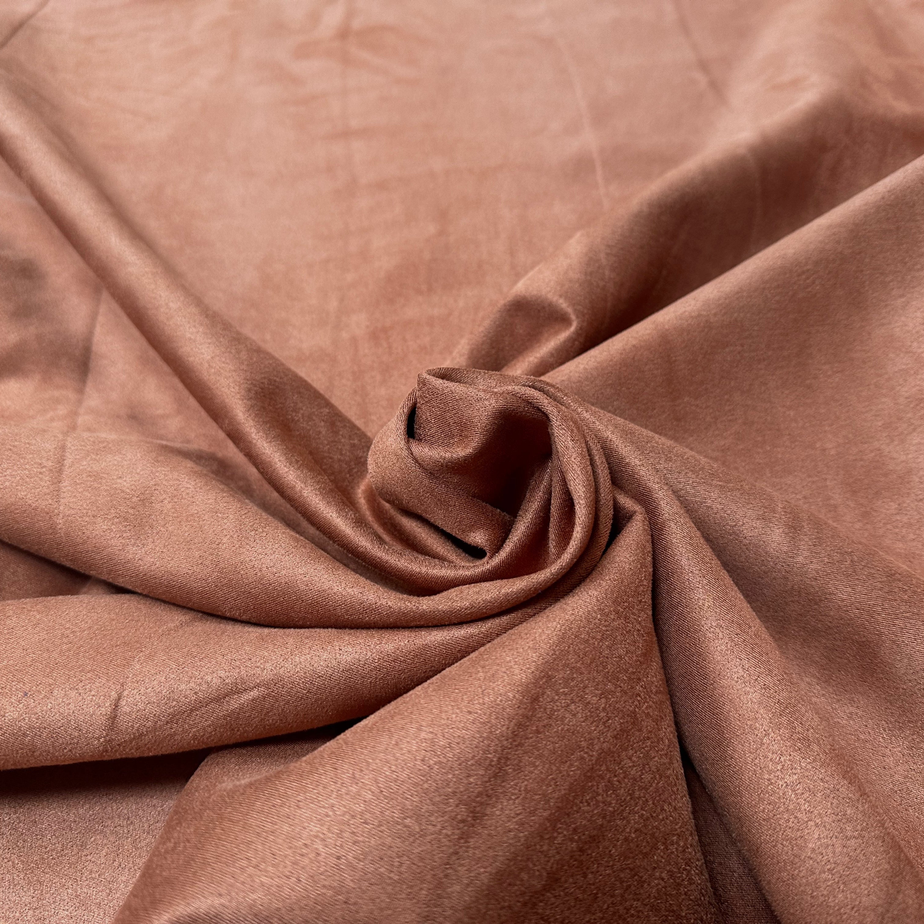 SUEDINE EFFET DAIM DENSE MARRON 11%EA - My Little Coupon