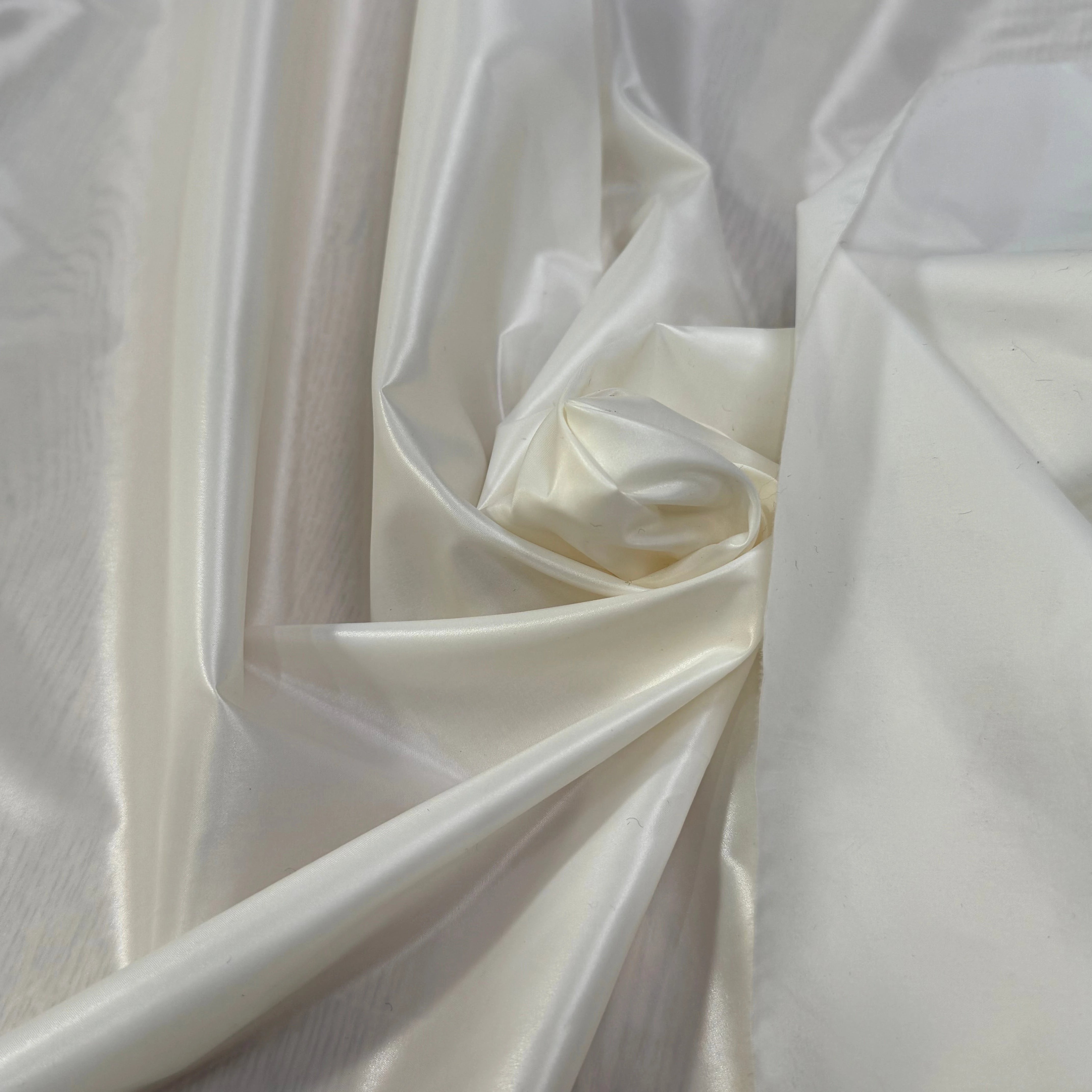 TAFFETAS BLANC CASSÉ POLYAMIDE - My Little Coupon