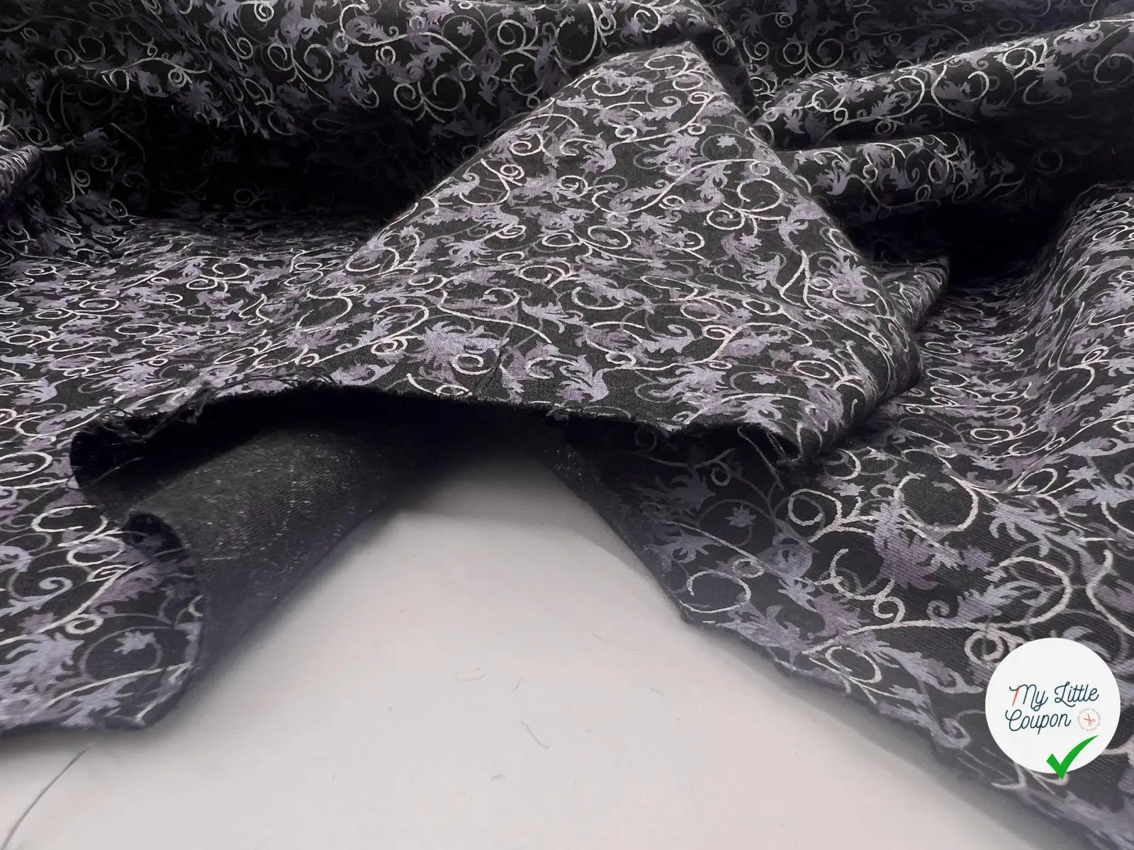 TISSU 100% COTON FERMIÈRE FEUILLAGE VIOLET FOND NOIR - My Little Coupon - tissu - coudre