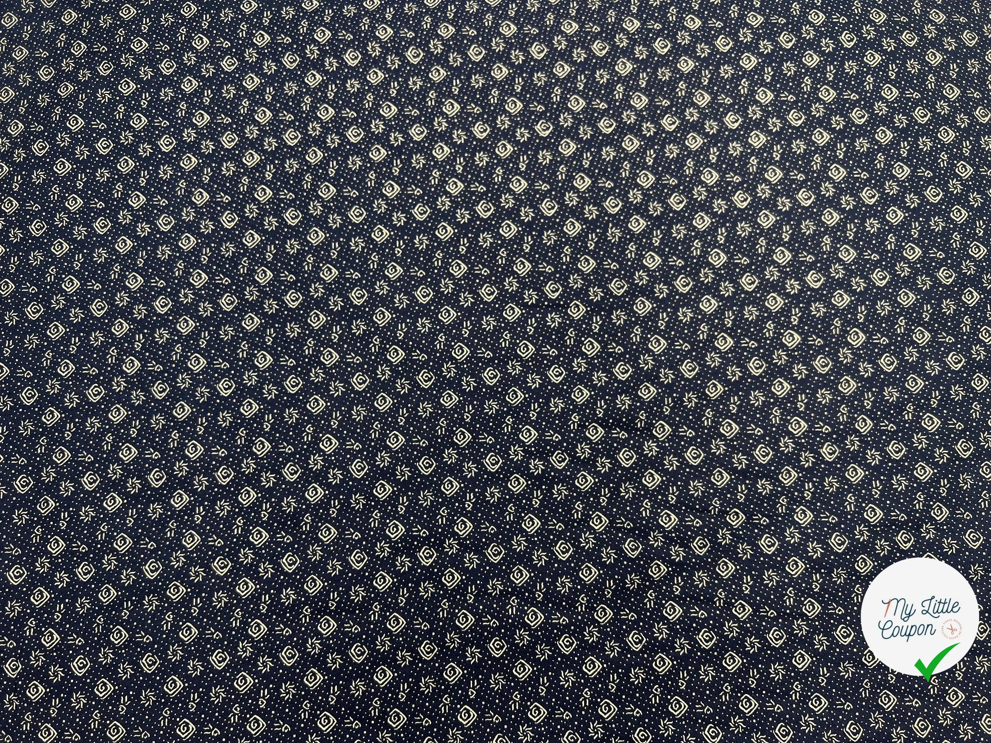 TISSU 100% COTON FERMIÈRE FOND BLEU MOTIF CREME - My Little Coupon - tissu - coudre