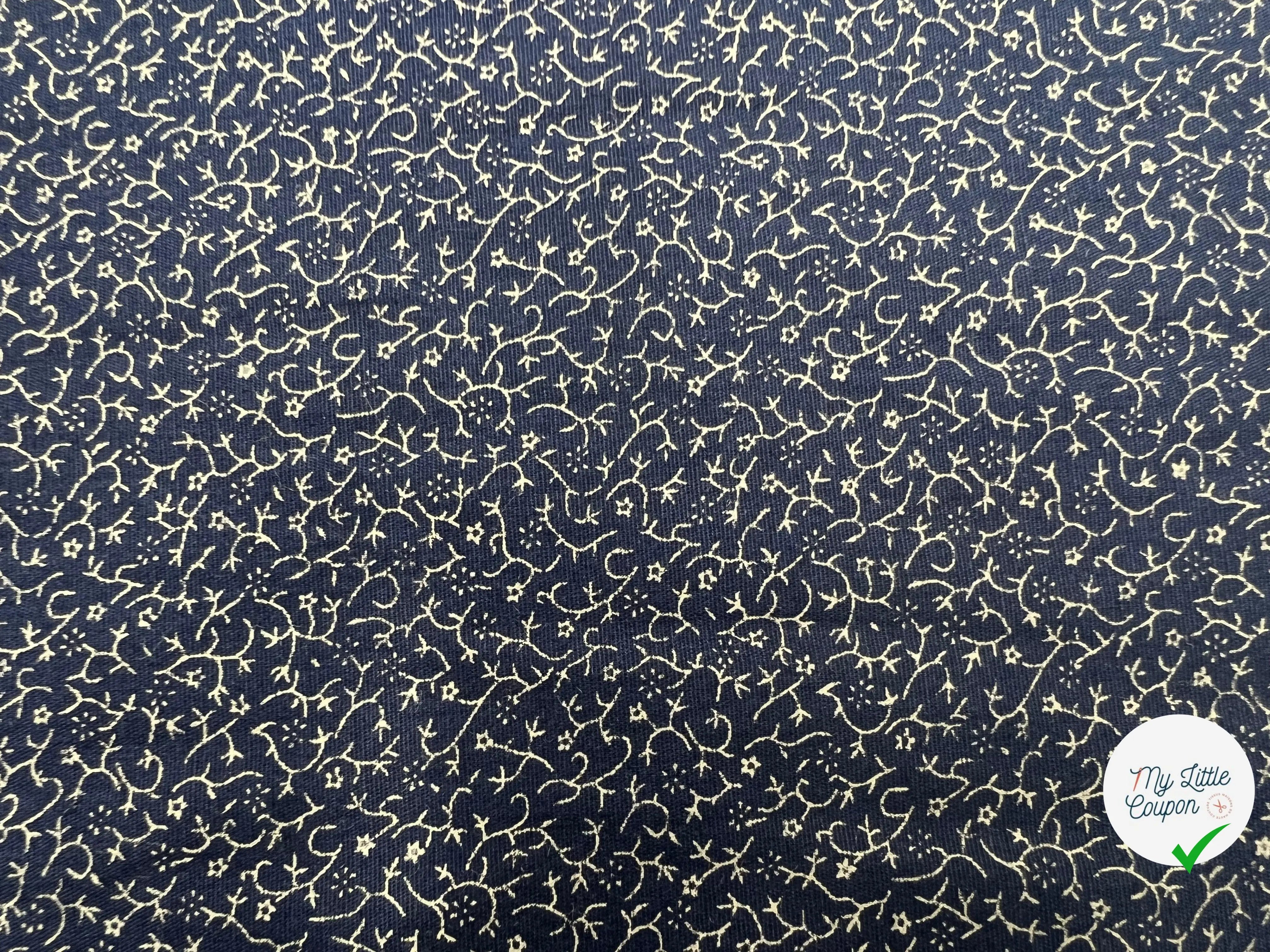 TISSU 100% COTON FERMIÈRE FOND BLEU PETITES ROSACES - My Little Coupon - tissu - coudre