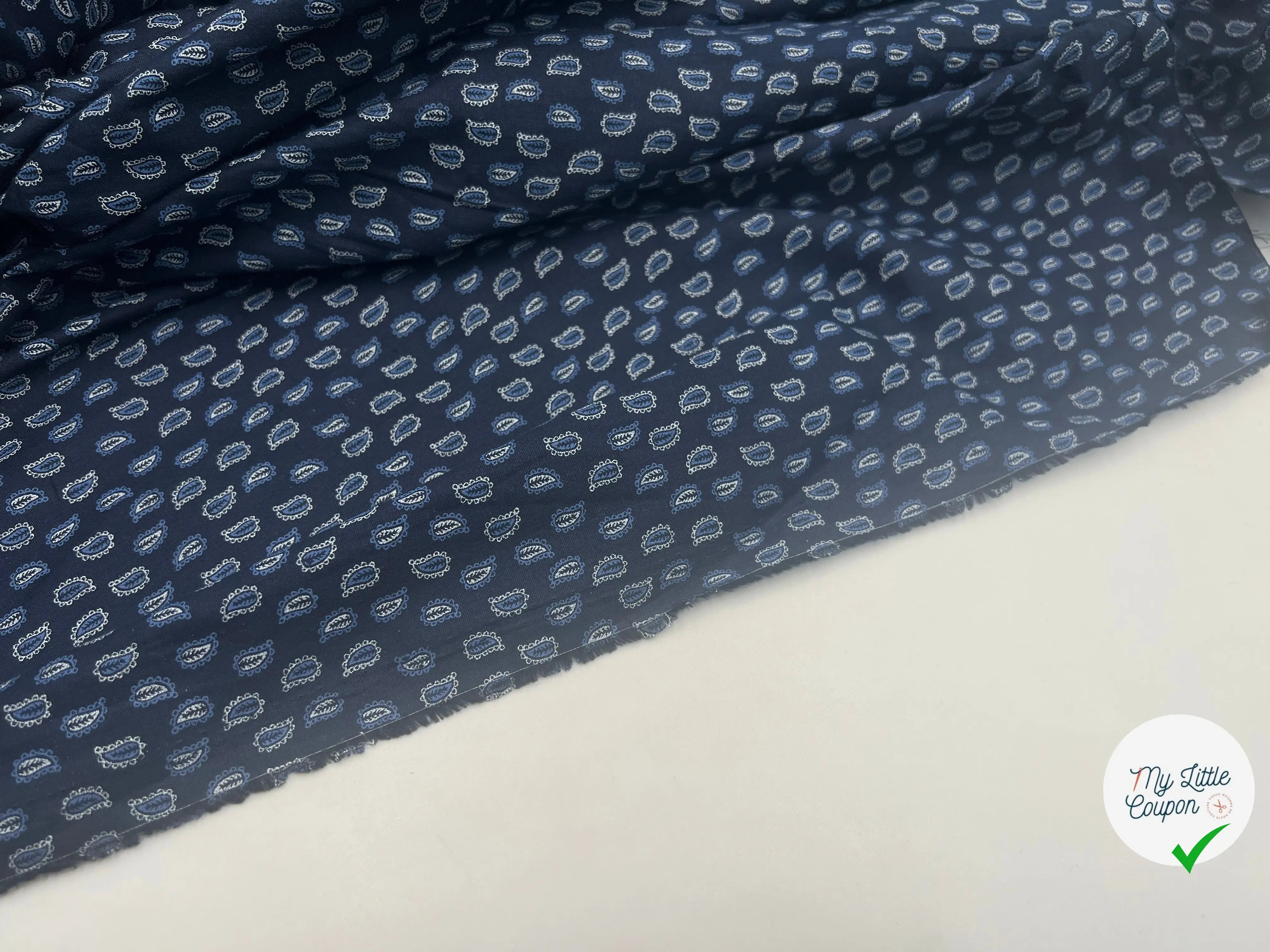 TISSU 100% COTON FERMIÈRE PETITS FEUILLAGES D'UNE NUIT SUR L'OCÉAN - My Little Coupon - tissu - coudre