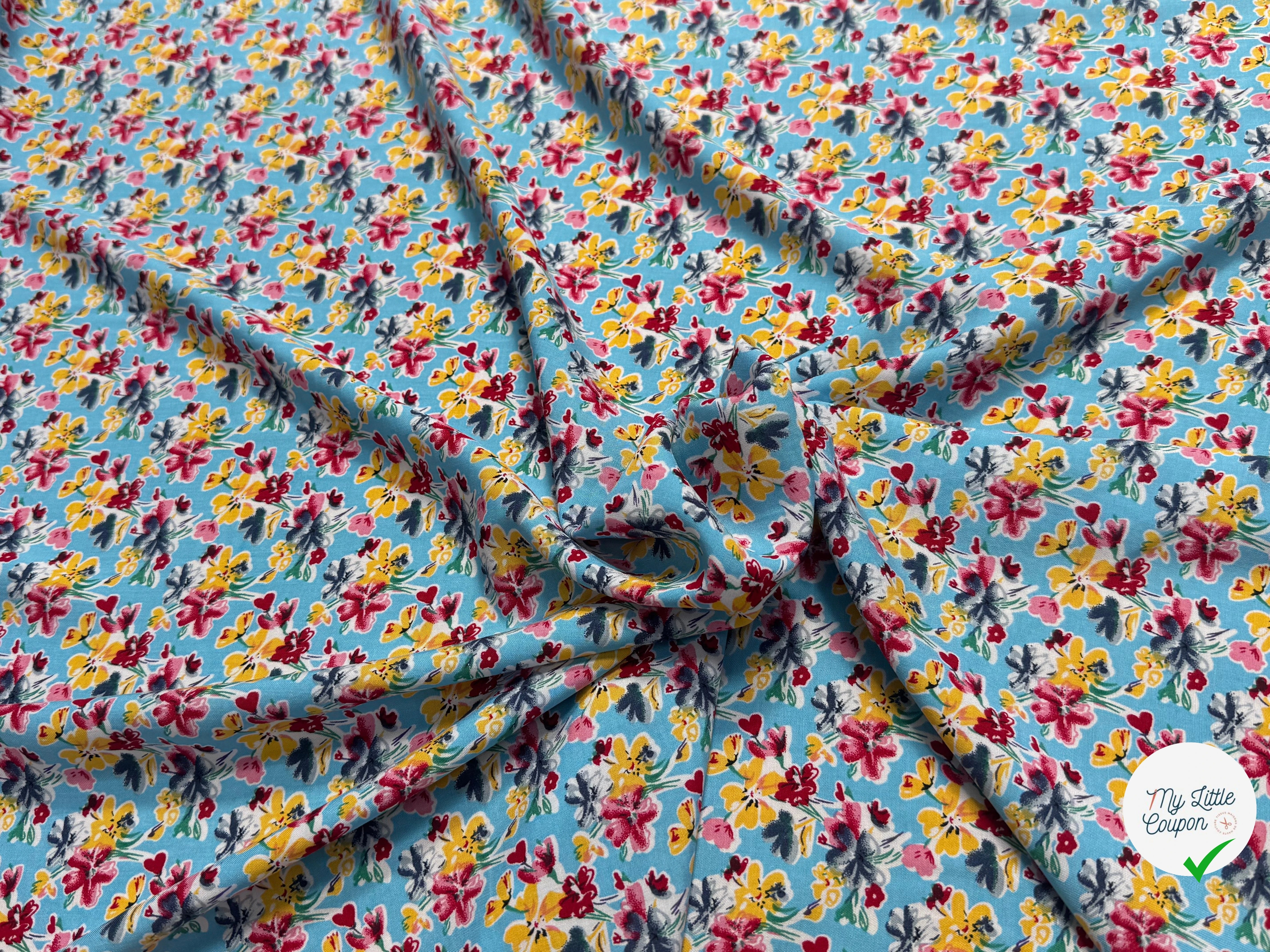 TISSU 100% VISCOSE FOND BLEU CIEL IMPRIMÉ BOUQUETS - My Little Coupon