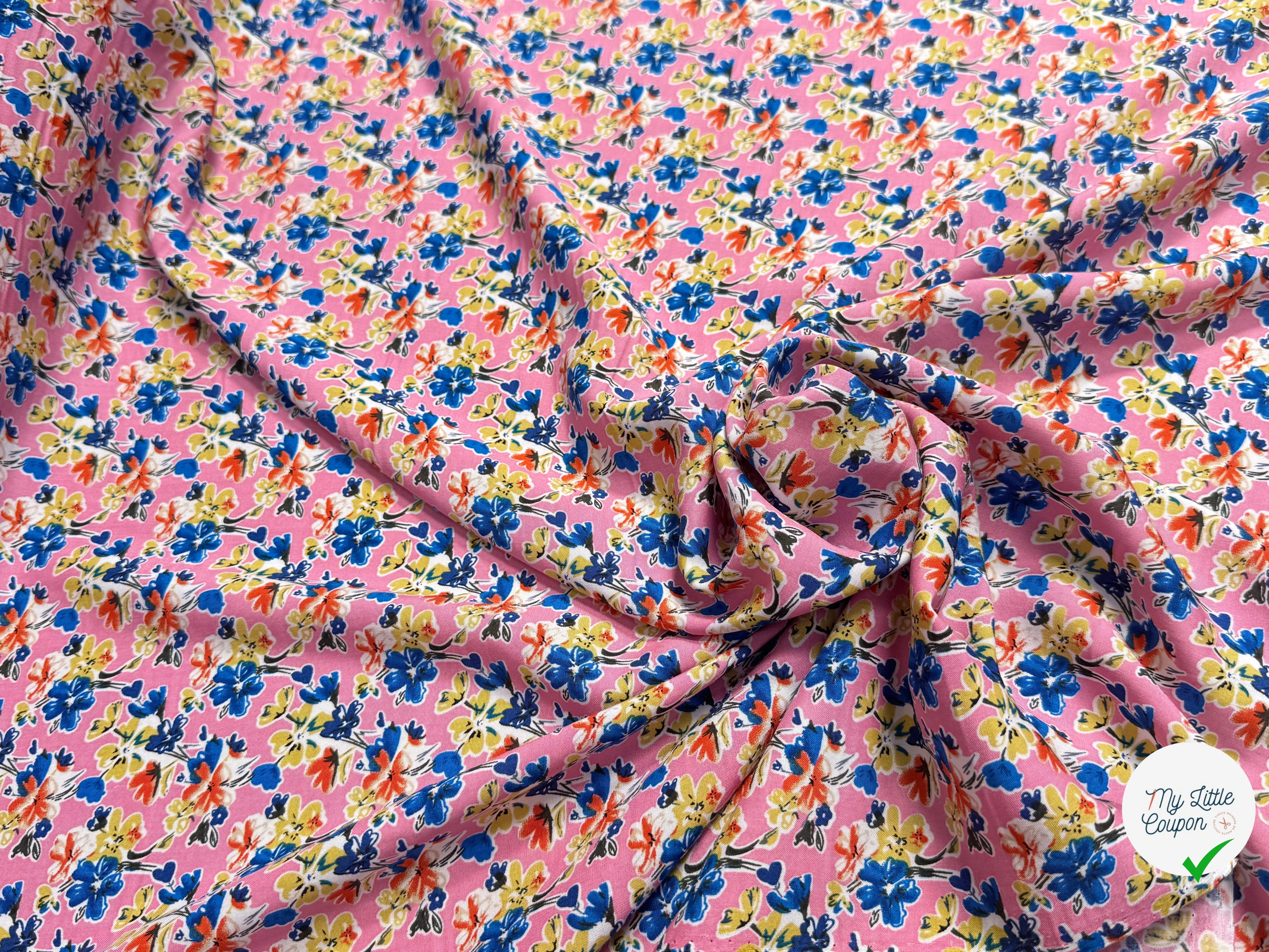 TISSU 100% VISCOSE FOND ROSE IMPRIMÉ BOUQUETS - My Little Coupon